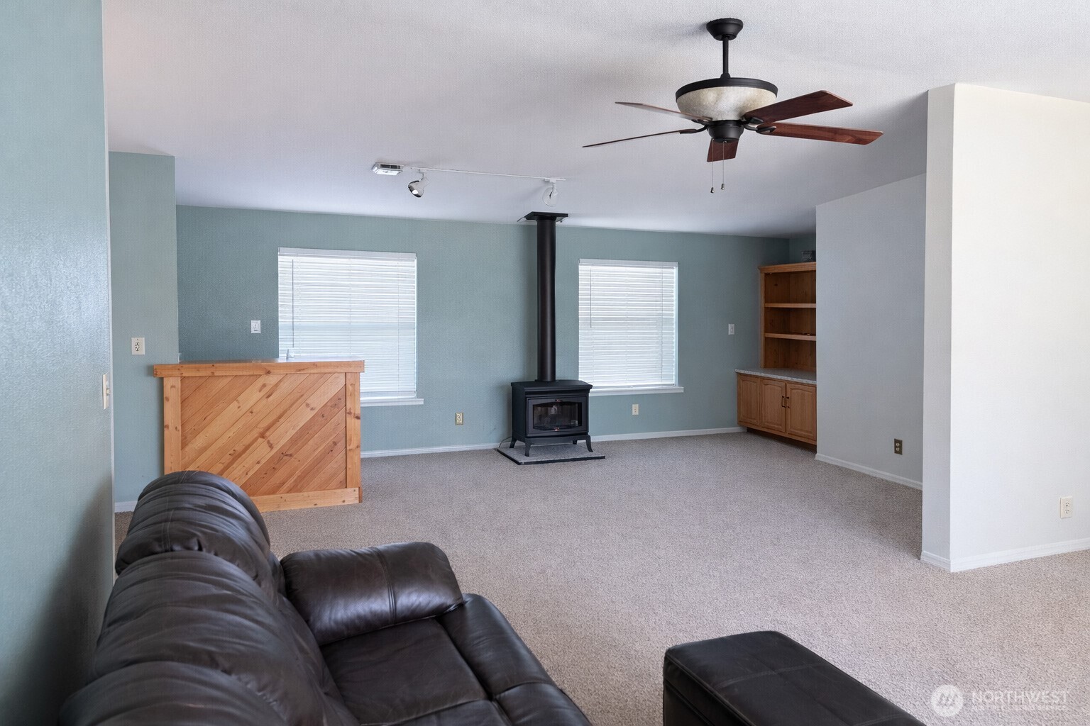 759 Park Avenue Property Photo 4