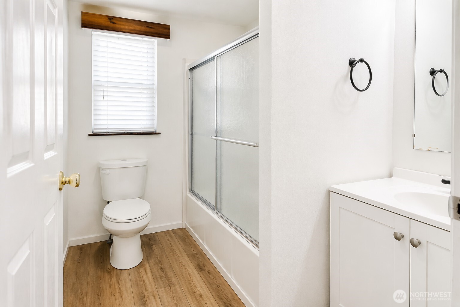 759 Park Avenue Property Photo 14