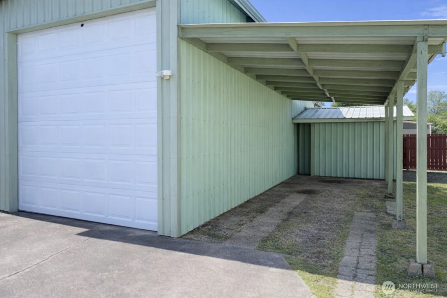 759 Park Avenue Property Photo 23