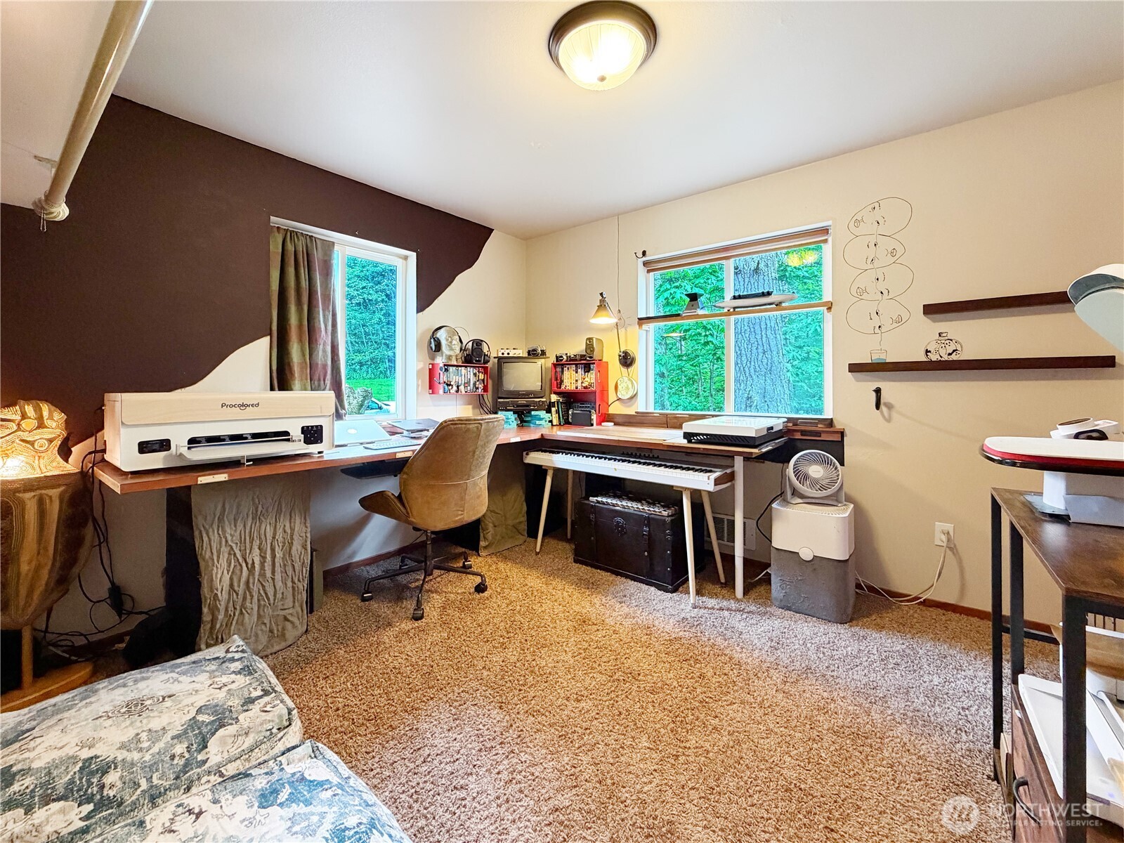 97 B Port Gardner Drive Property Photo 17