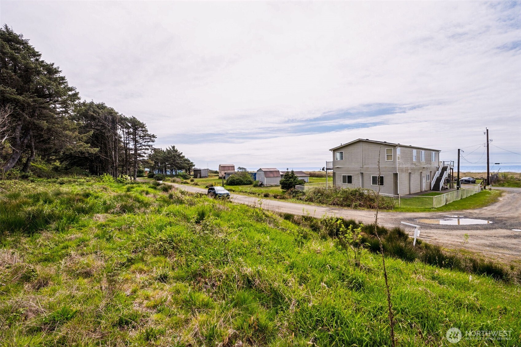 4776 Beach Lane Property Photo 7