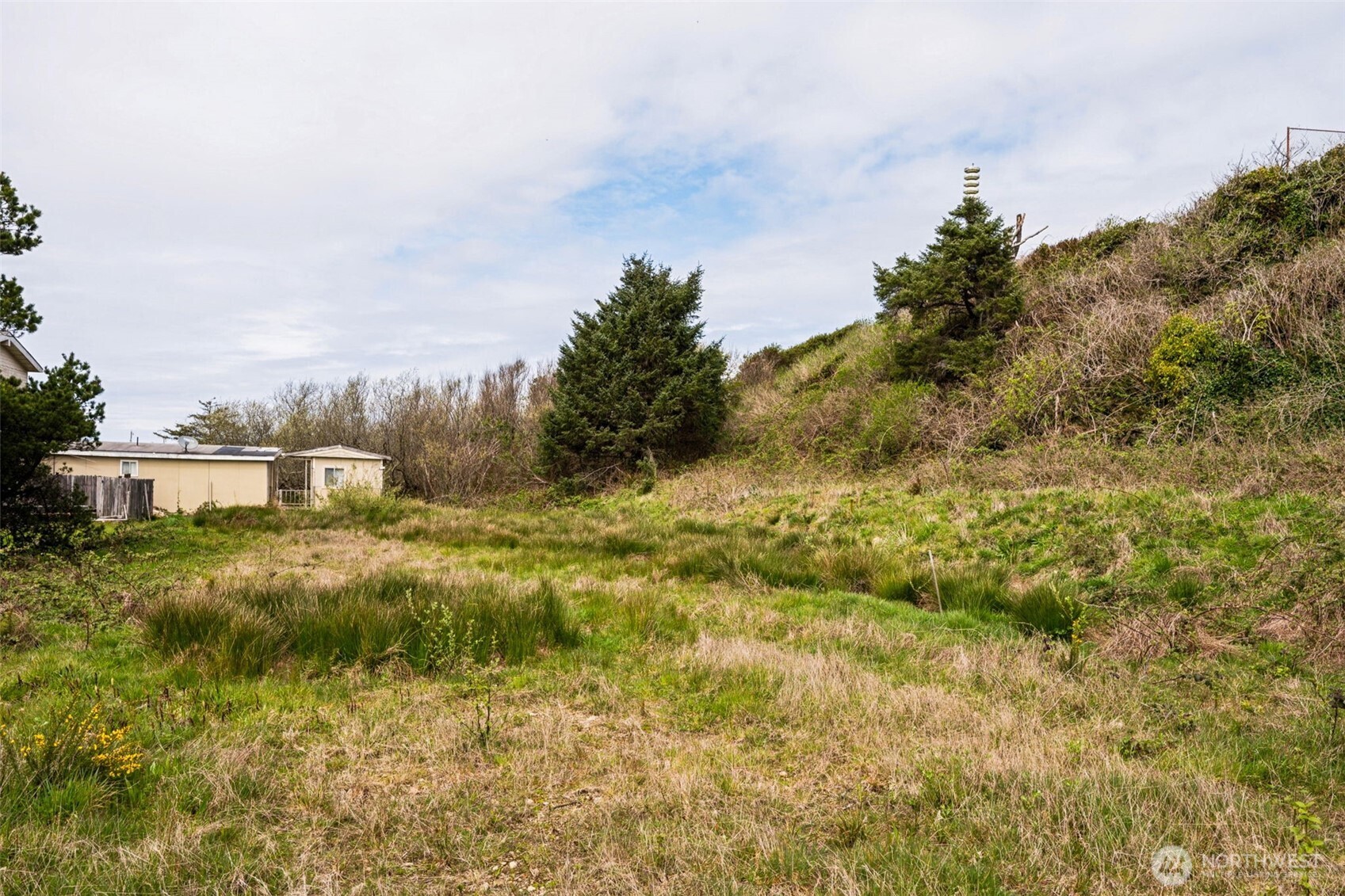 4788 Beach Lane Property Photo 4