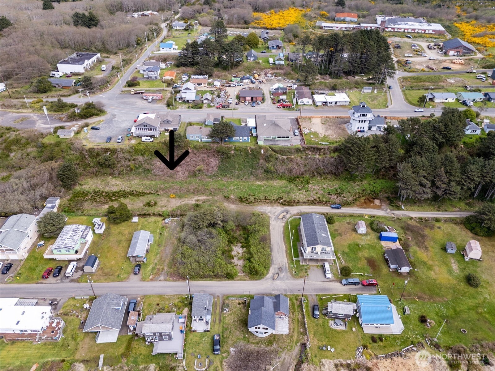 4784 Beach Lane Property Photo 8