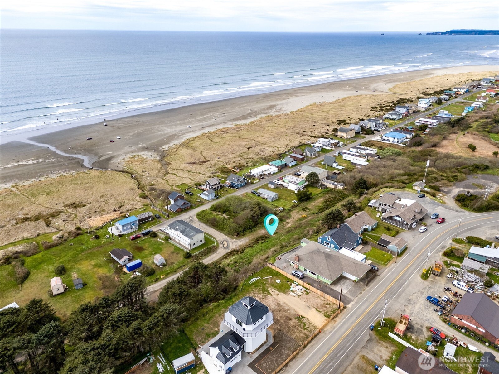4780 Beach Lane Property Photo 1