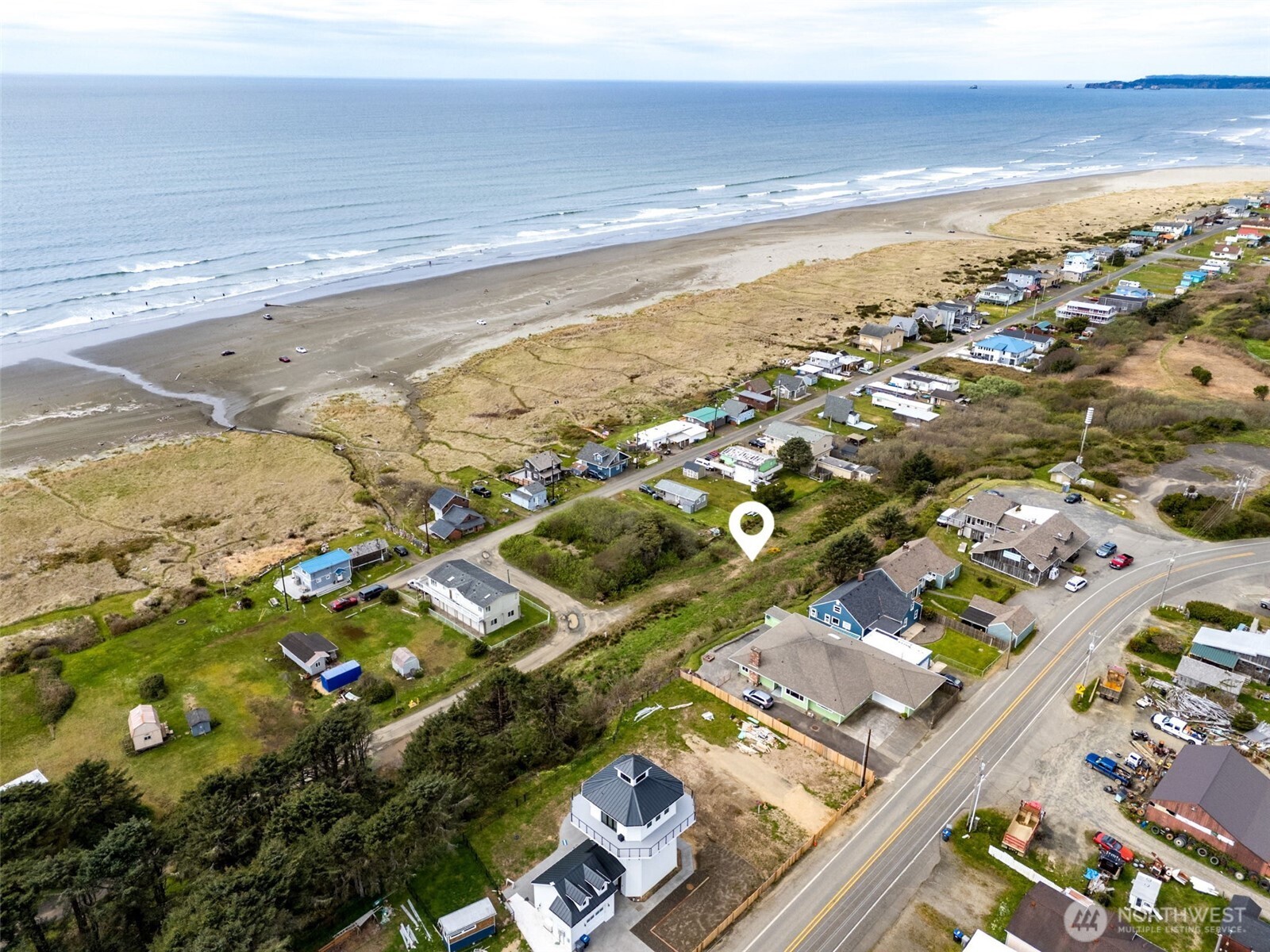 4780 Beach Lane Property Photo 7