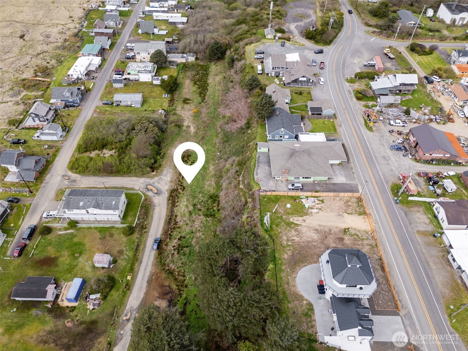 4780 Beach Lane Property Photo 9