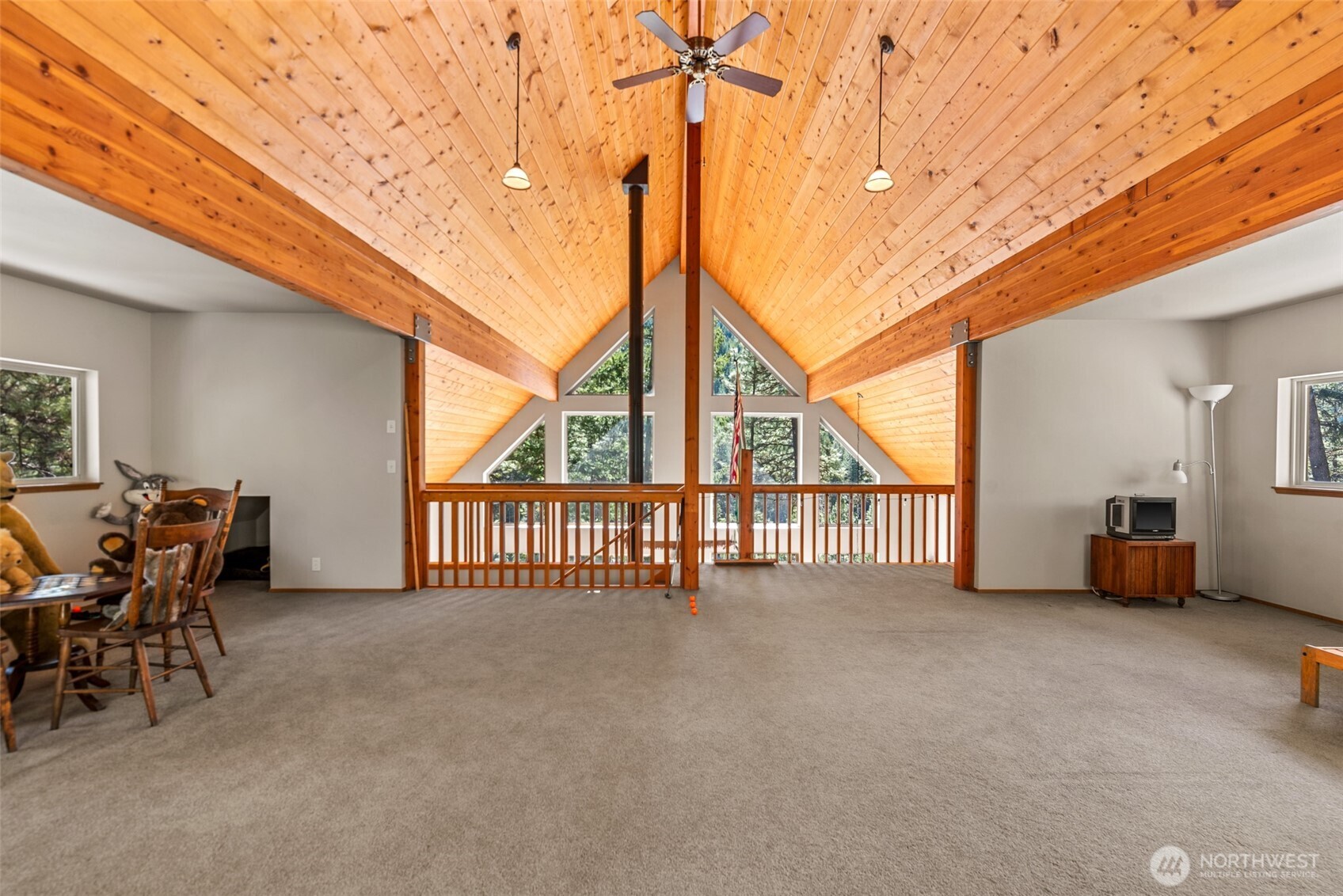11090 Eagle Creek Road Property Photo 10