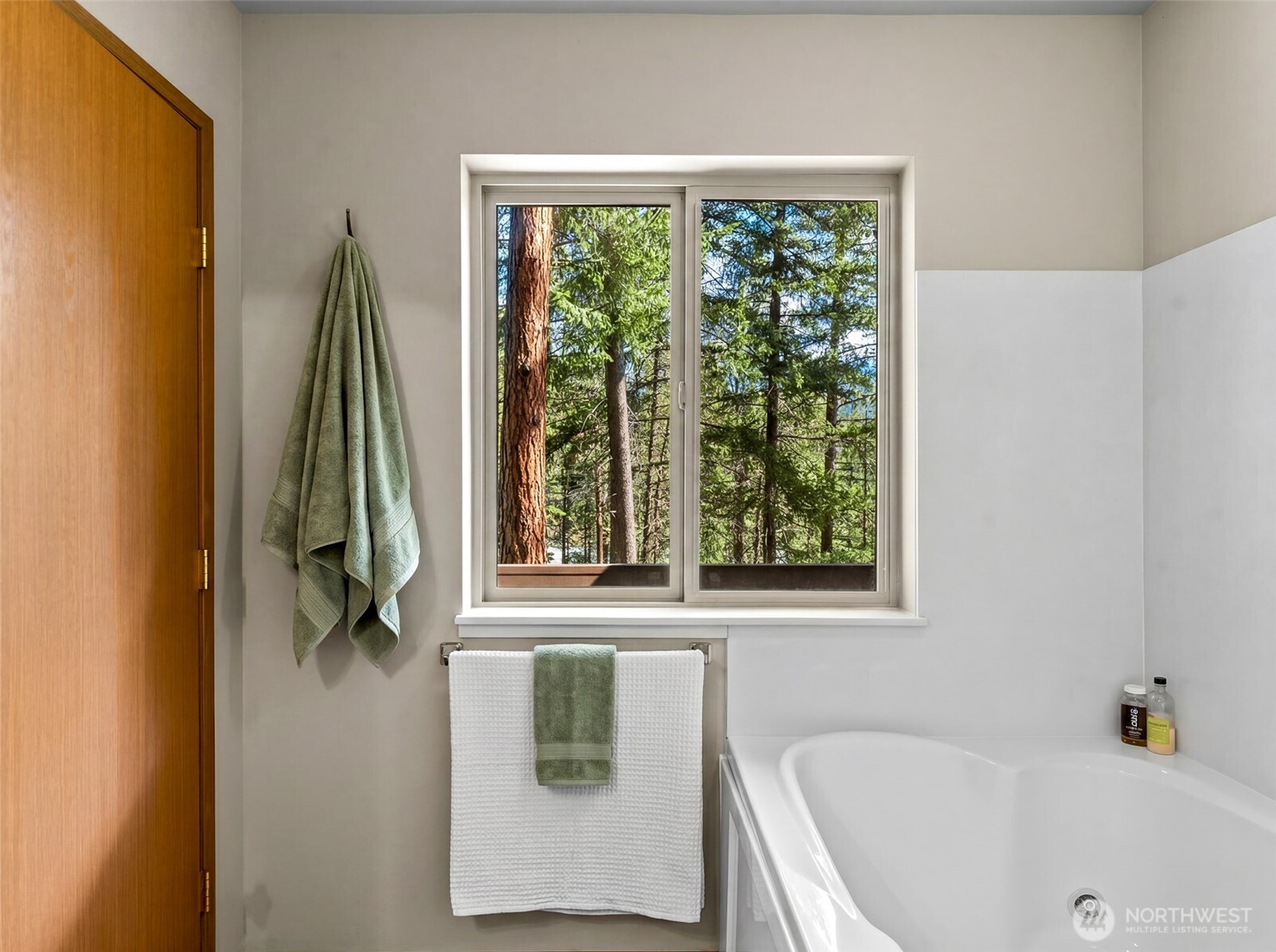 11090 Eagle Creek Road Property Photo 17