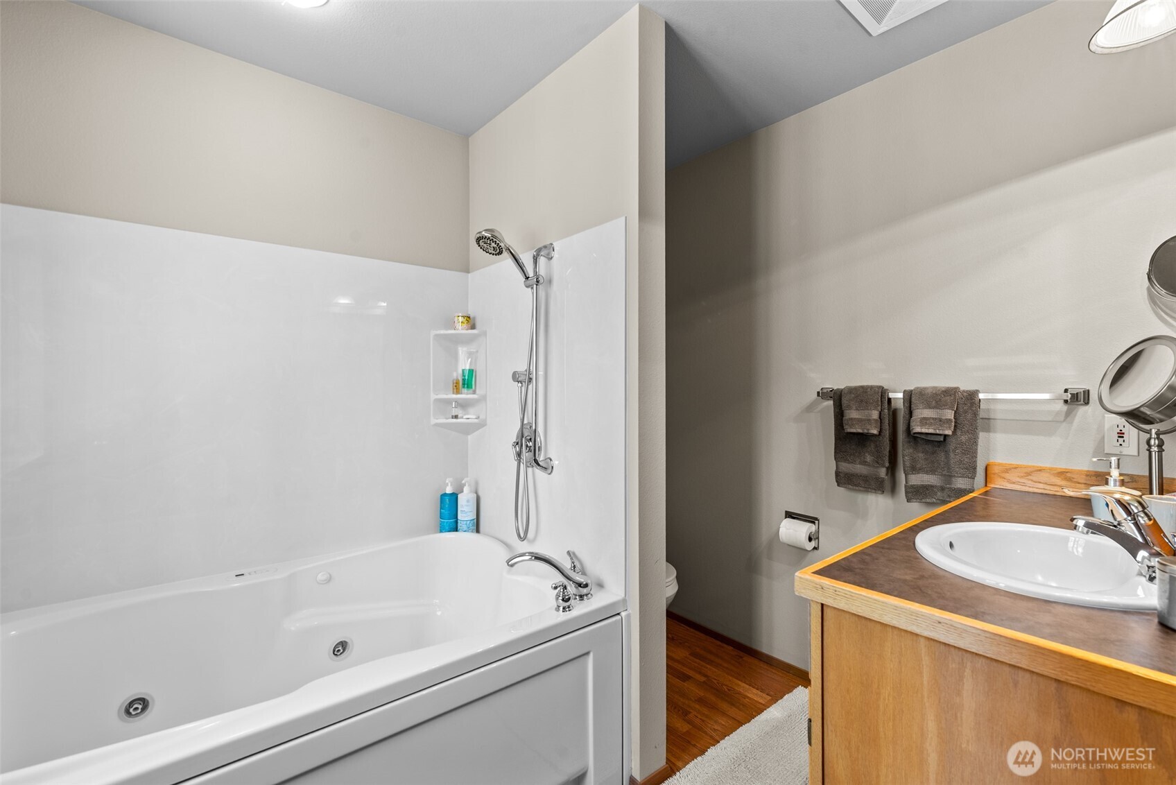 11090 Eagle Creek Road Property Photo 18