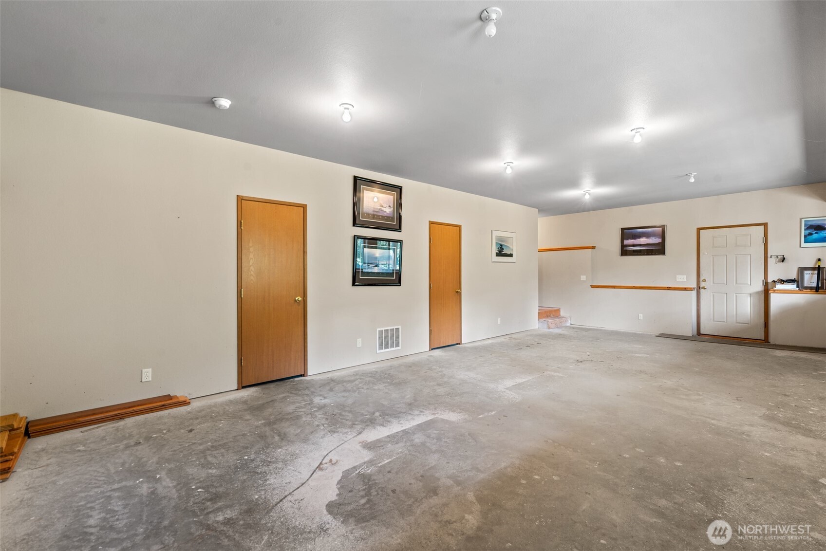 11090 Eagle Creek Road Property Photo 24