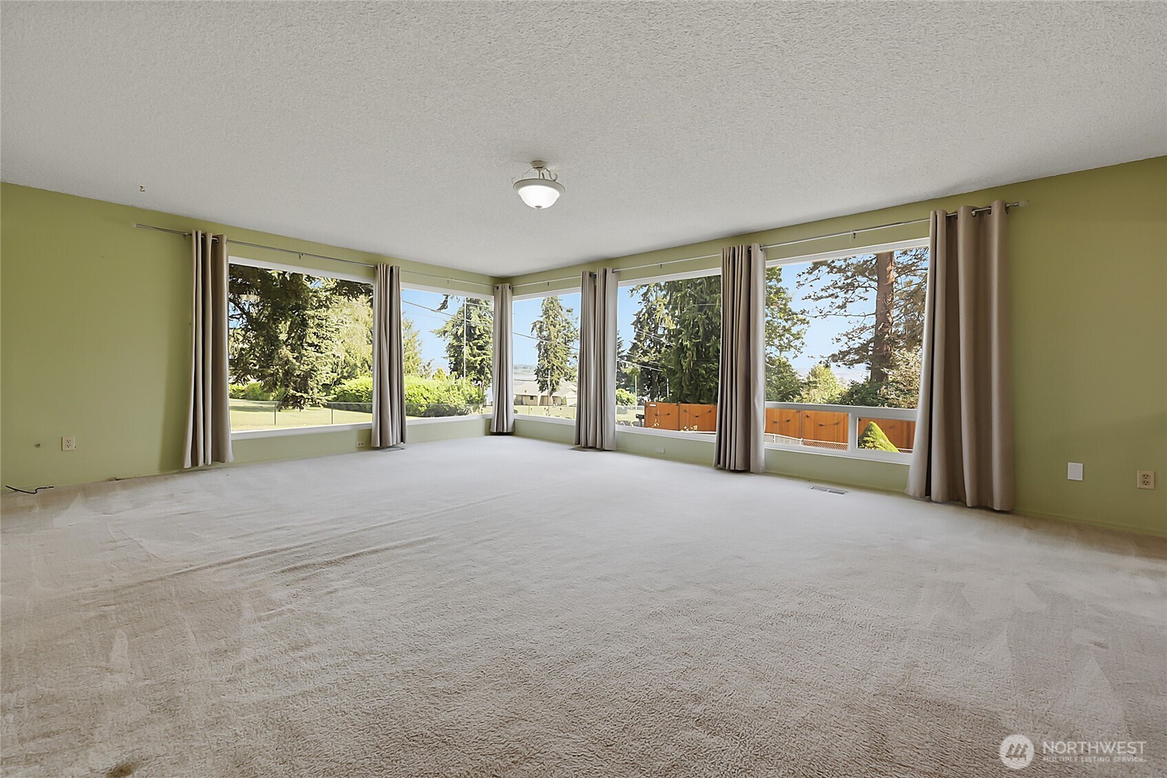 4032 Meridian Avenue Property Photo 6