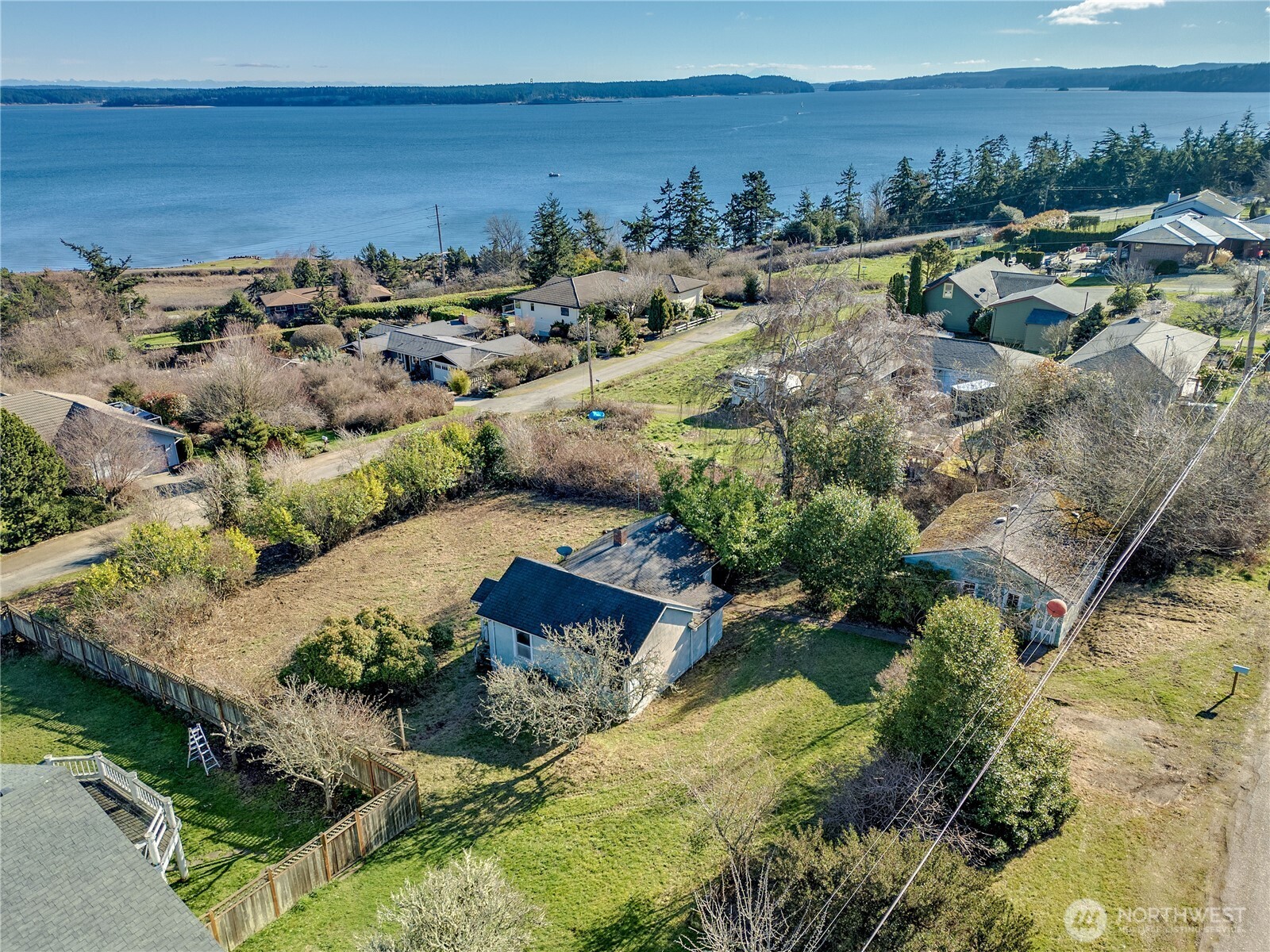 808 Gise Street Property Photo 7