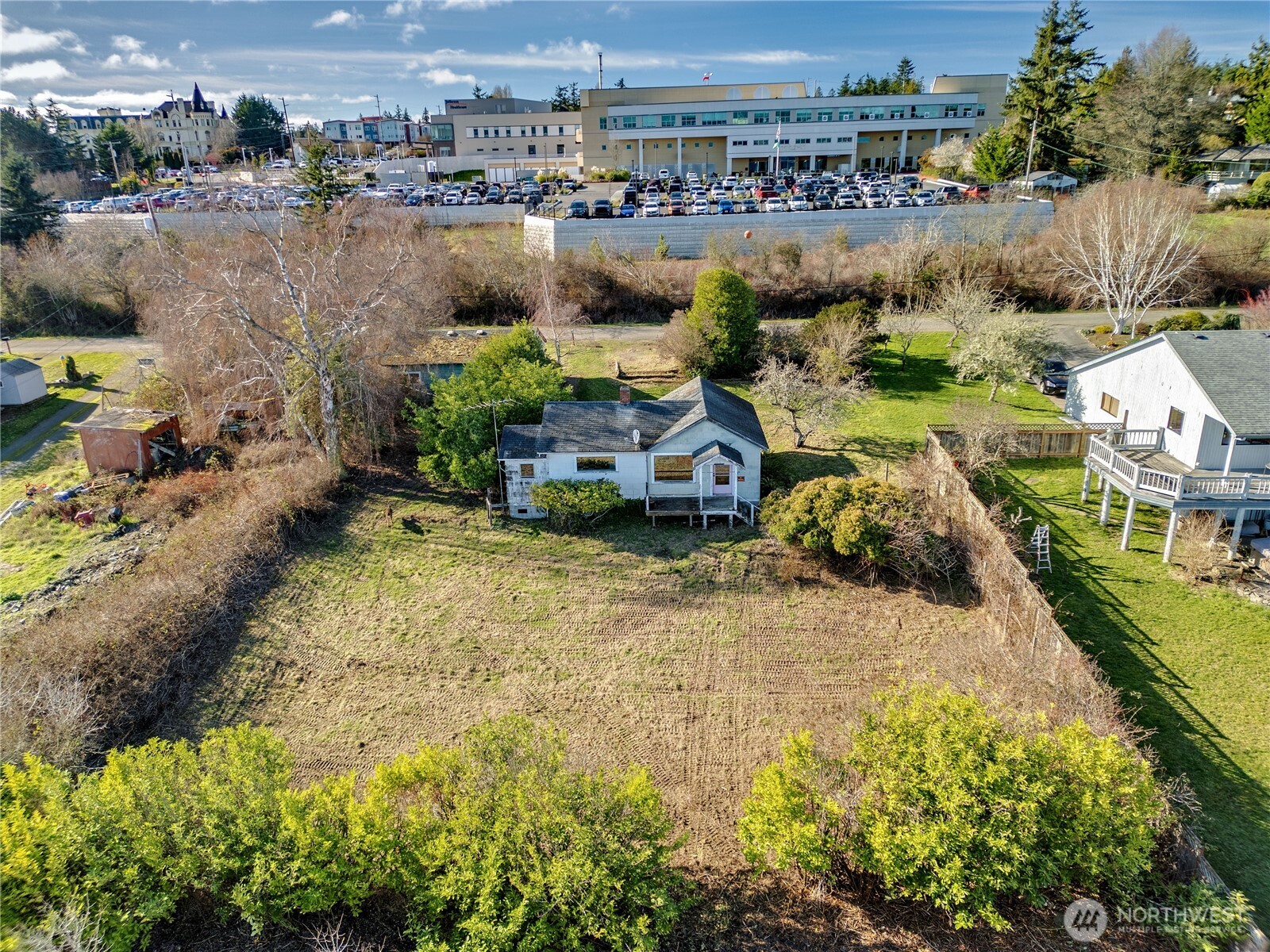 808 Gise Street Property Photo 8