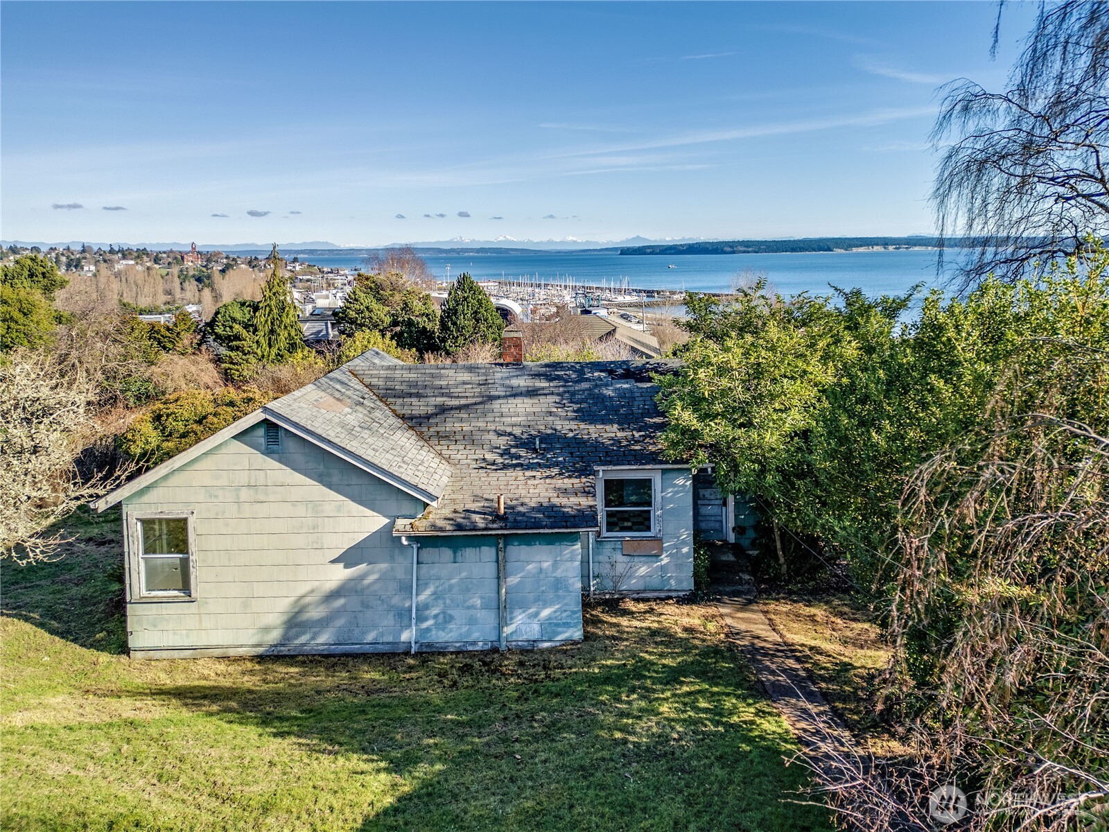 808 Gise Street Property Photo 14