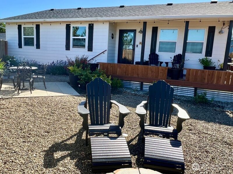 811 346th Place Property Photo 1