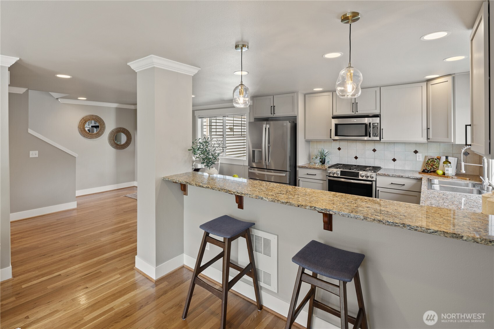 5015 A 8th Avenue Property Photo 10