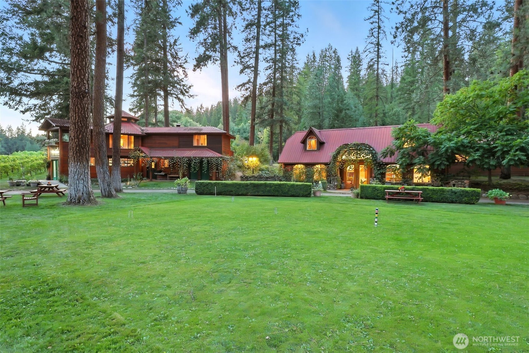 3725 Vineyard Way Property Photo 36