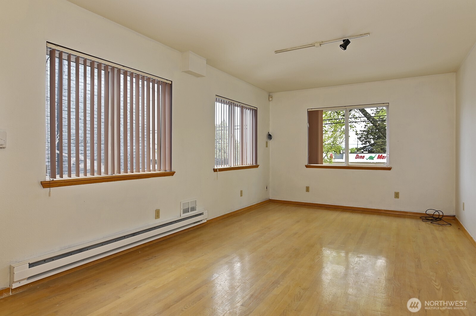 3015 Beacon Avenue Property Photo 30