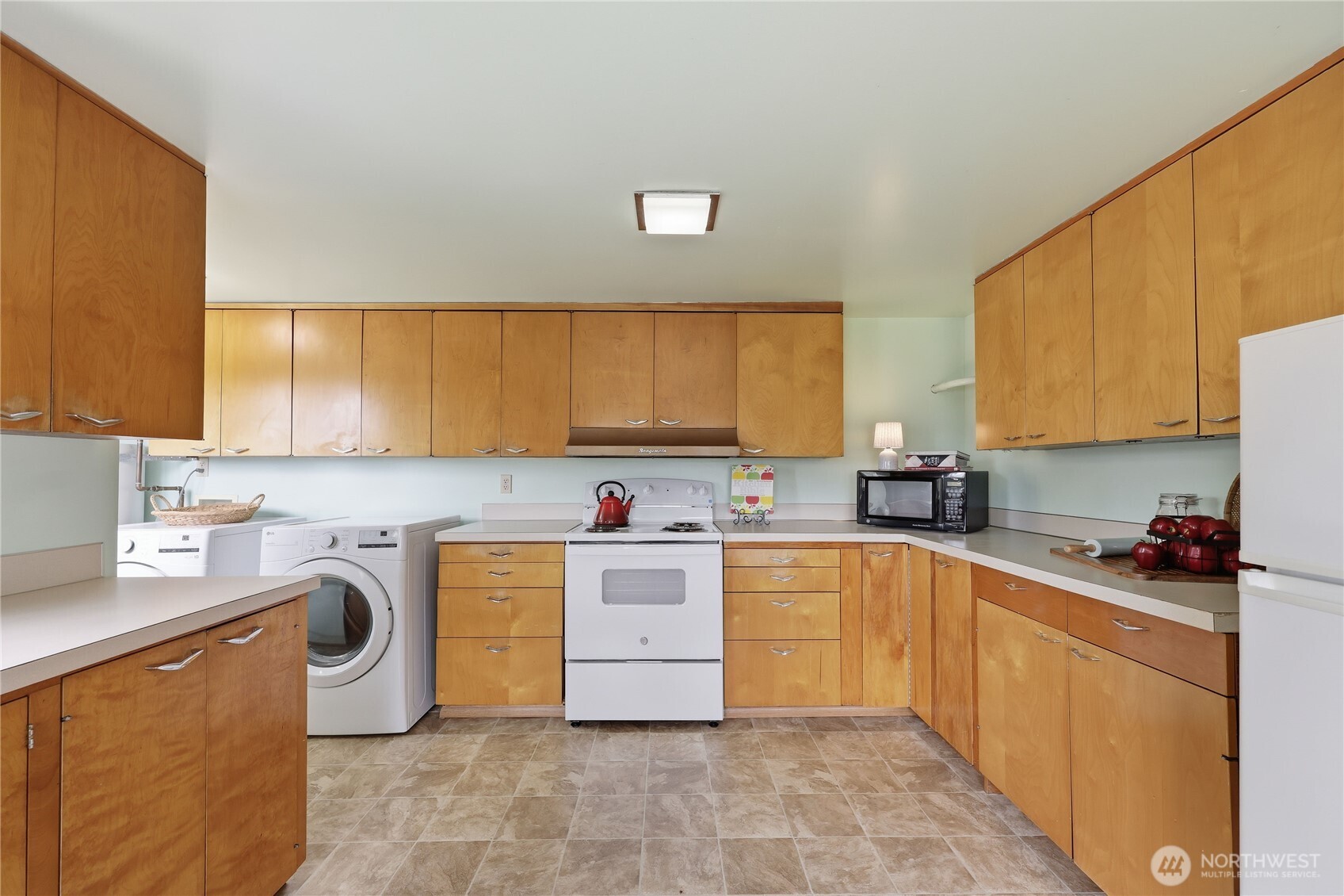 1408 Winfield Avenue Property Photo 15