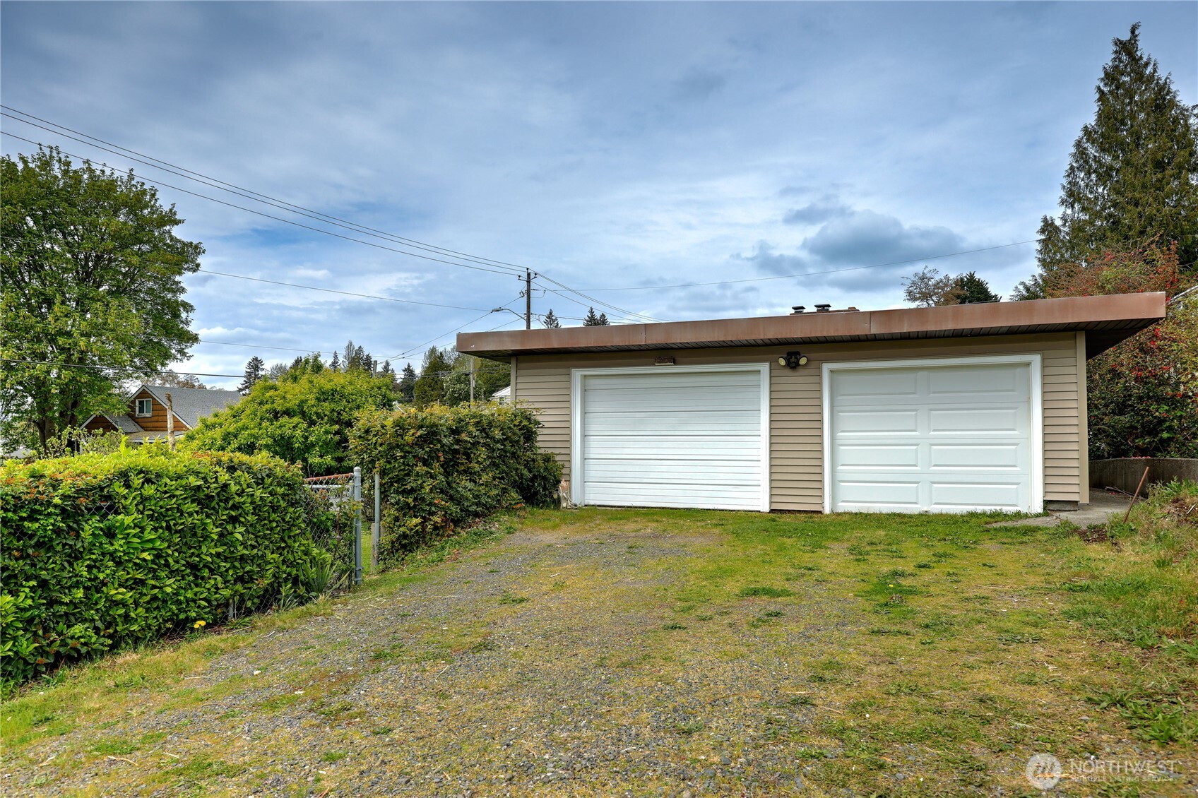 1408 Winfield Avenue Property Photo 31
