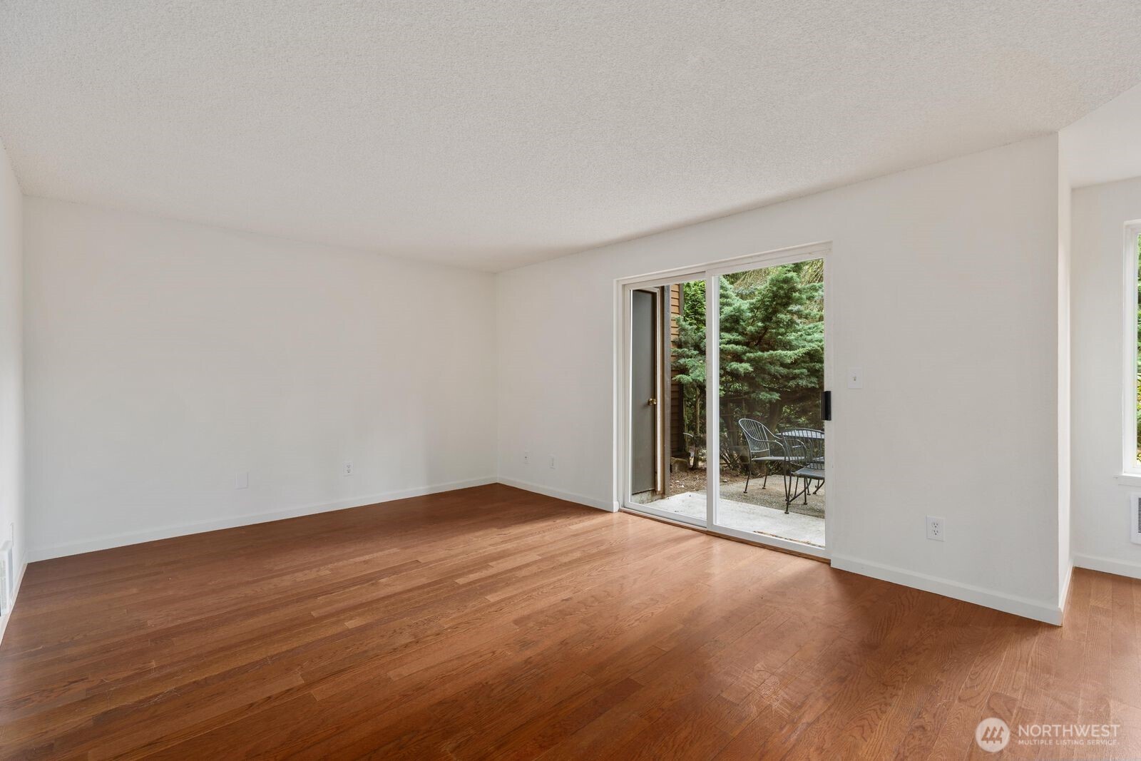 7307 224th Street D5 Property Photo 7