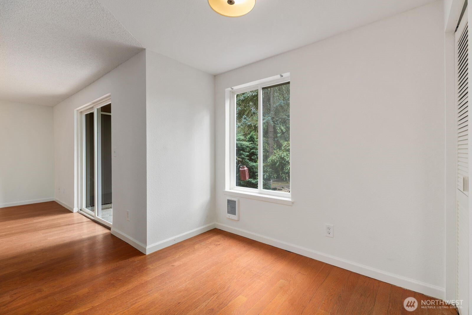 7307 224th Street D5 Property Photo 8
