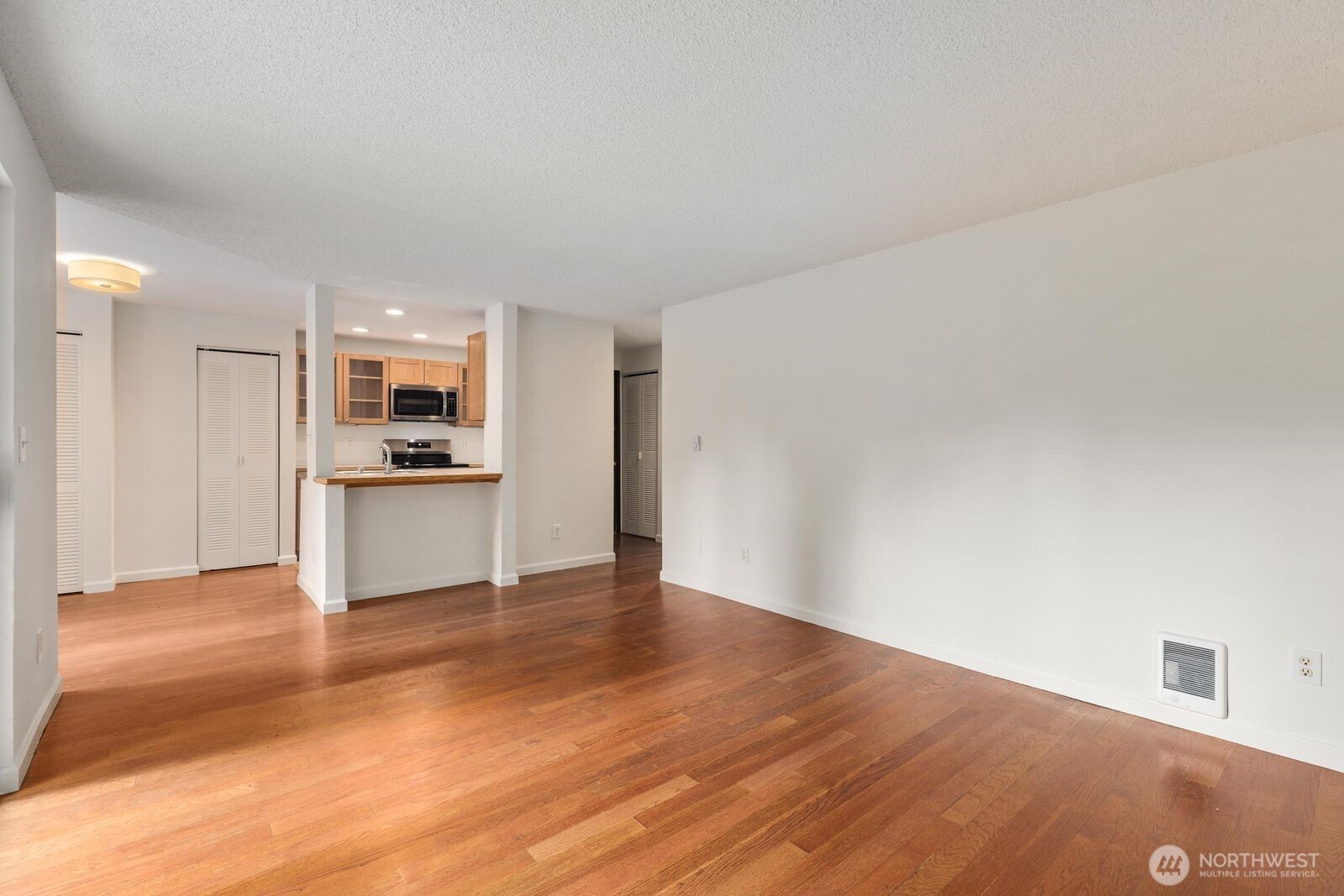 7307 224th Street D5 Property Photo 10