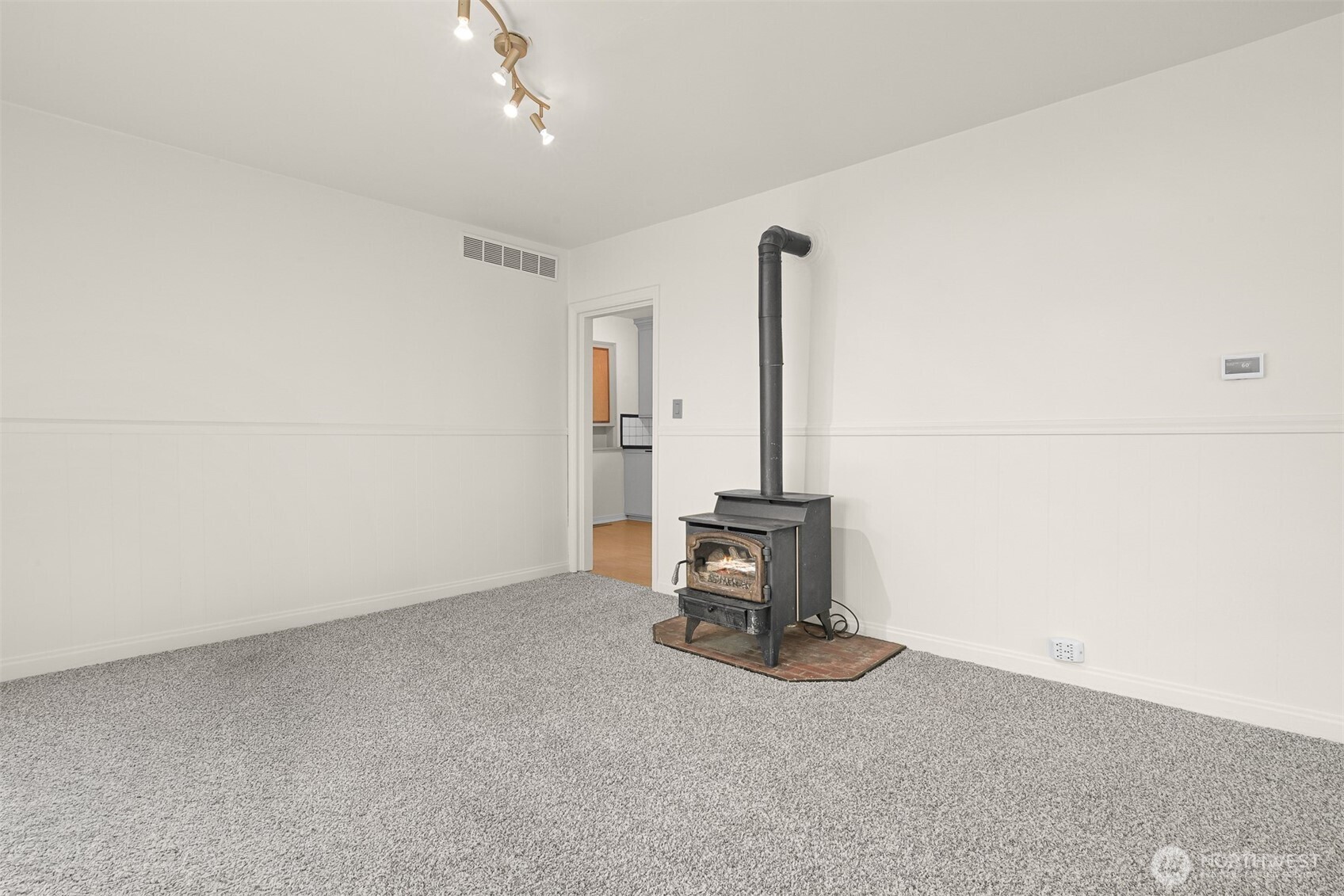 2085 Cottage Place Property Photo 12