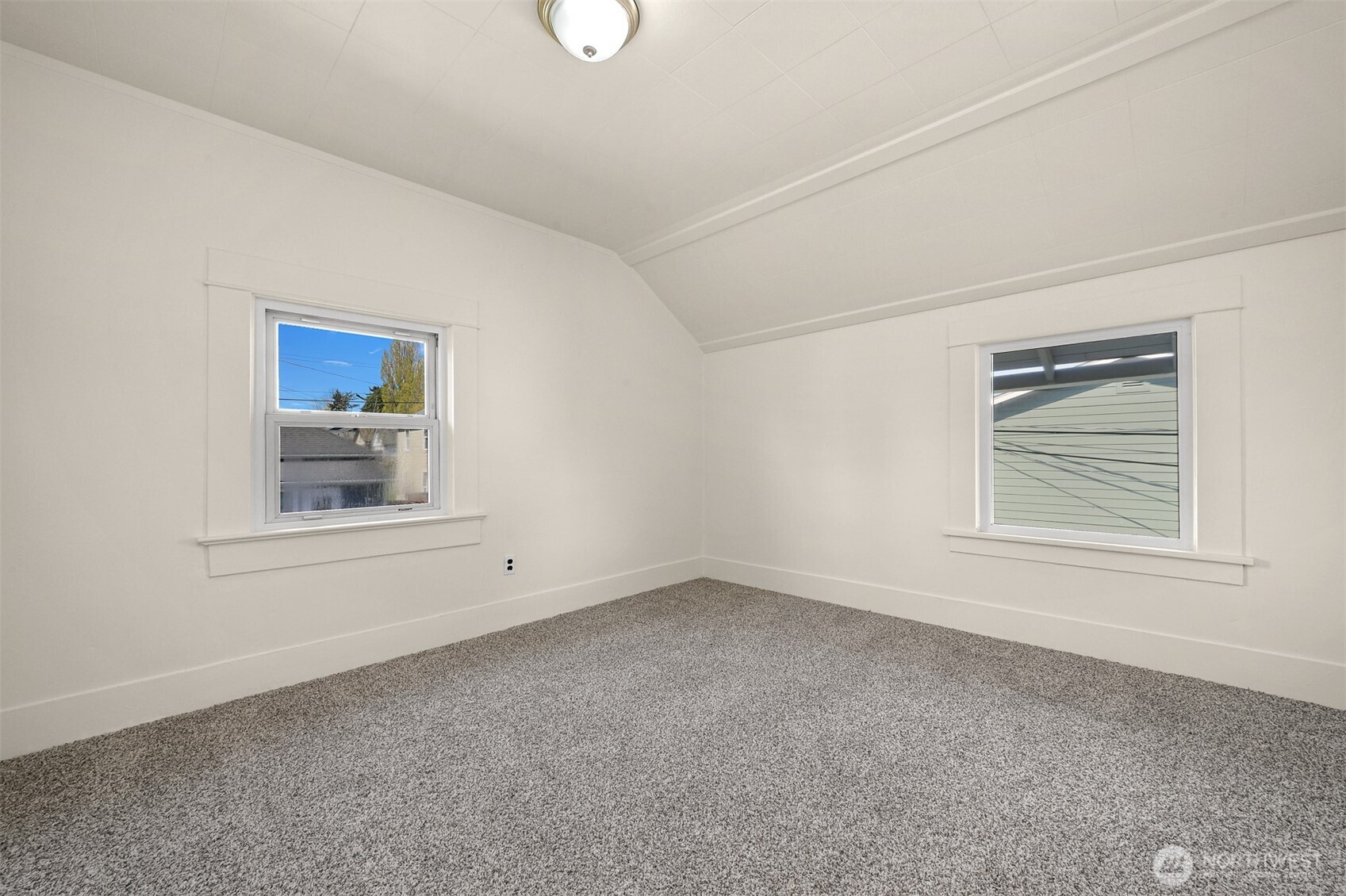 2085 Cottage Place Property Photo 24