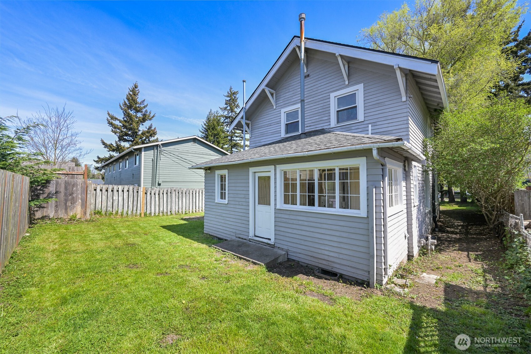 2085 Cottage Place Property Photo 28