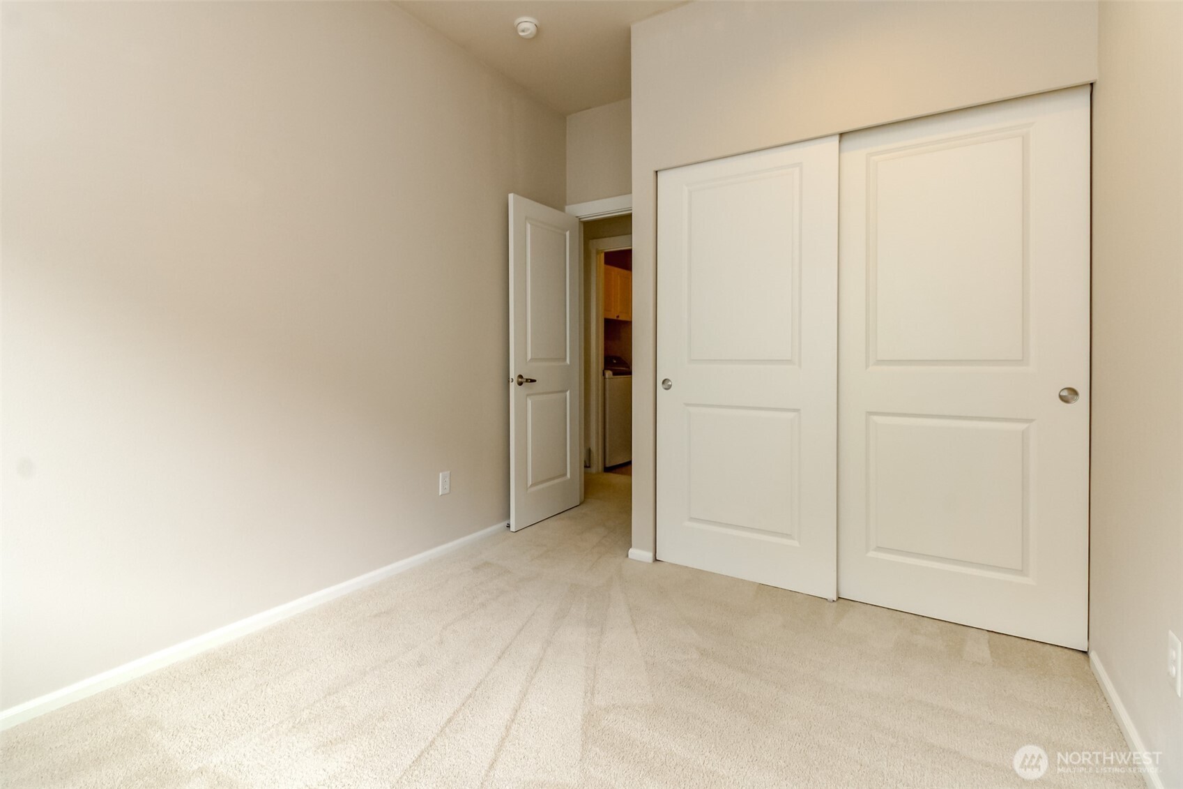 21230 40th Way E Property Photo 18