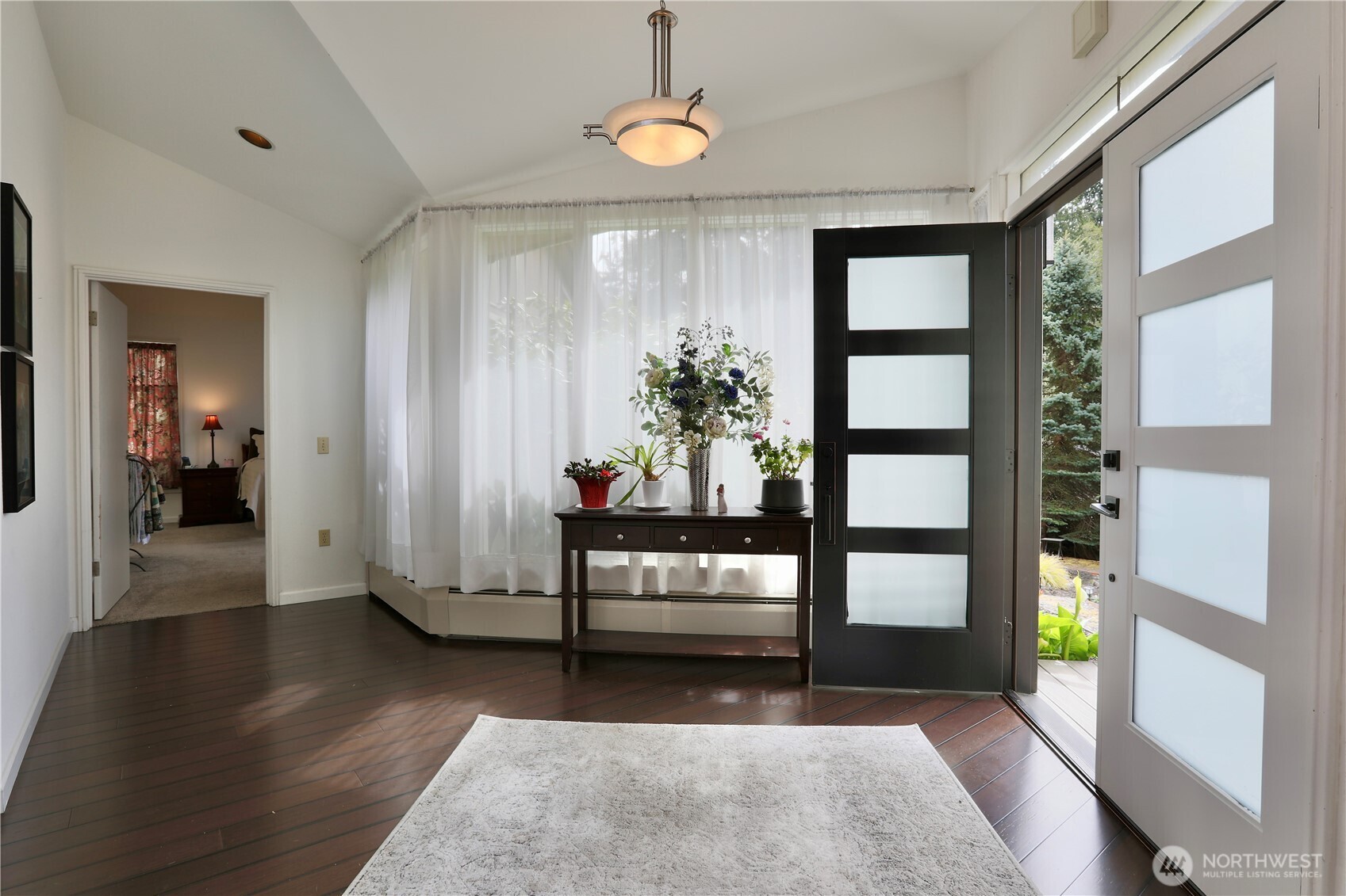 5911 150th Place Property Photo 5