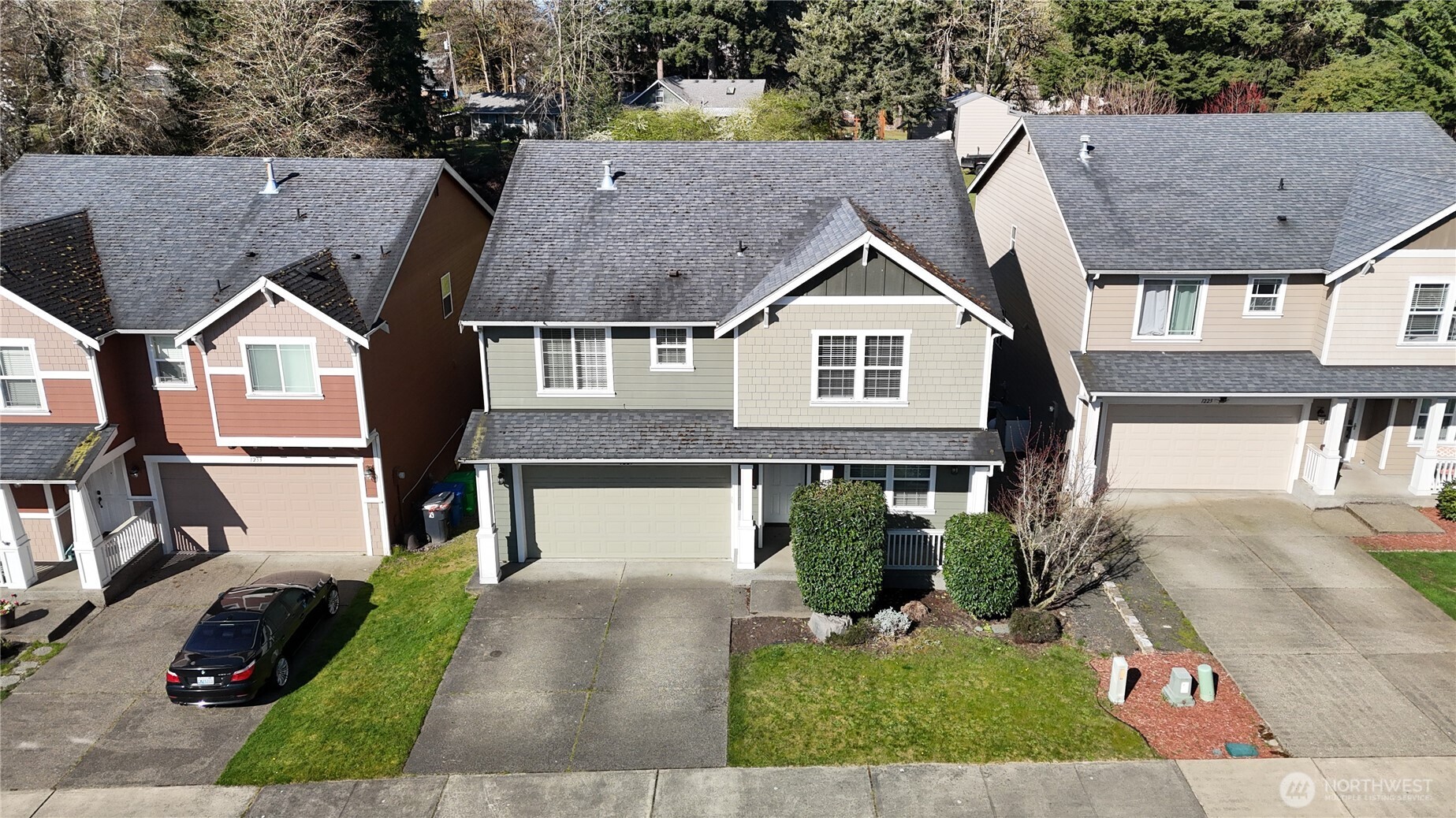 1229 Kiely Drive Property Photo 2