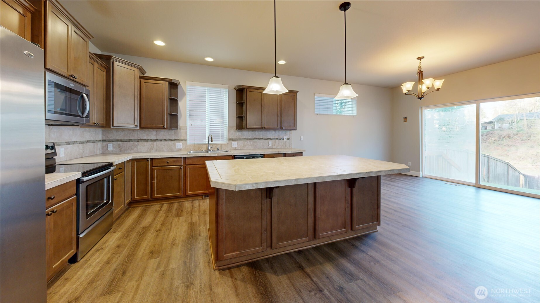 1229 Kiely Drive Property Photo 11