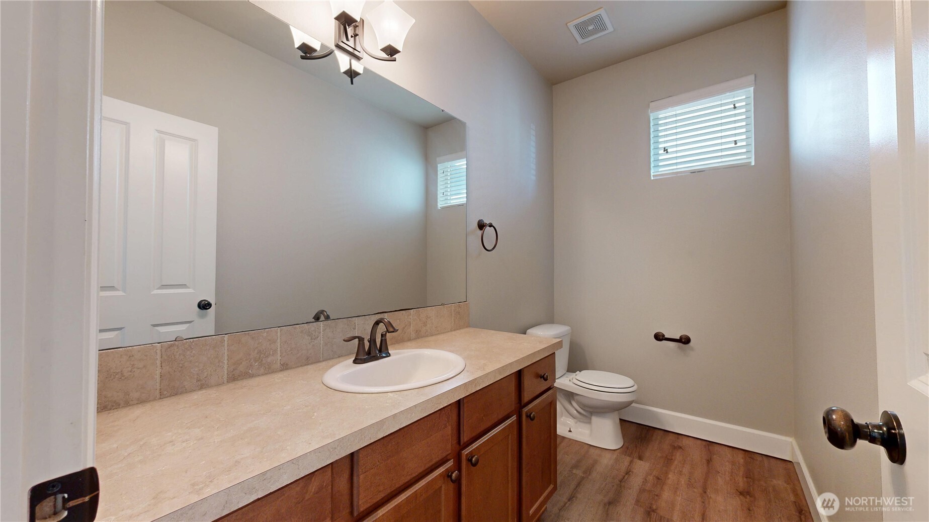 1229 Kiely Drive Property Photo 14
