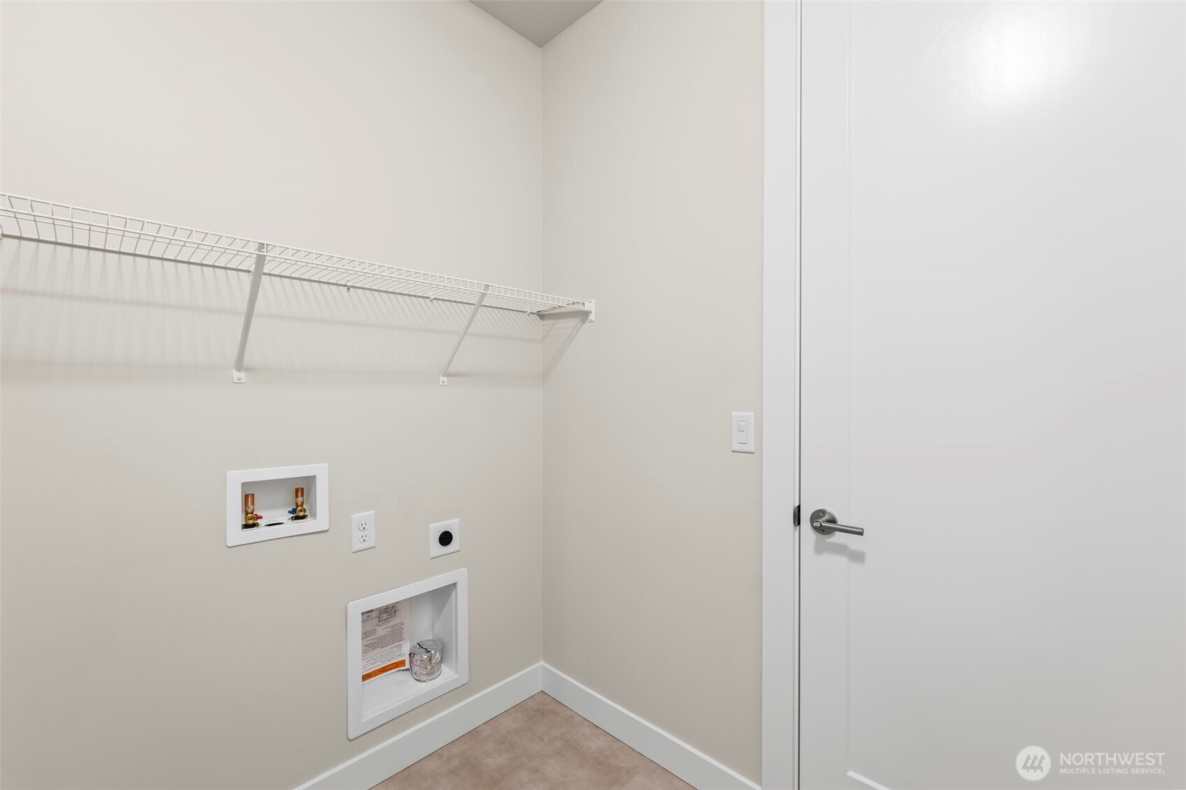 14826 210th Place 1495 Property Photo 25