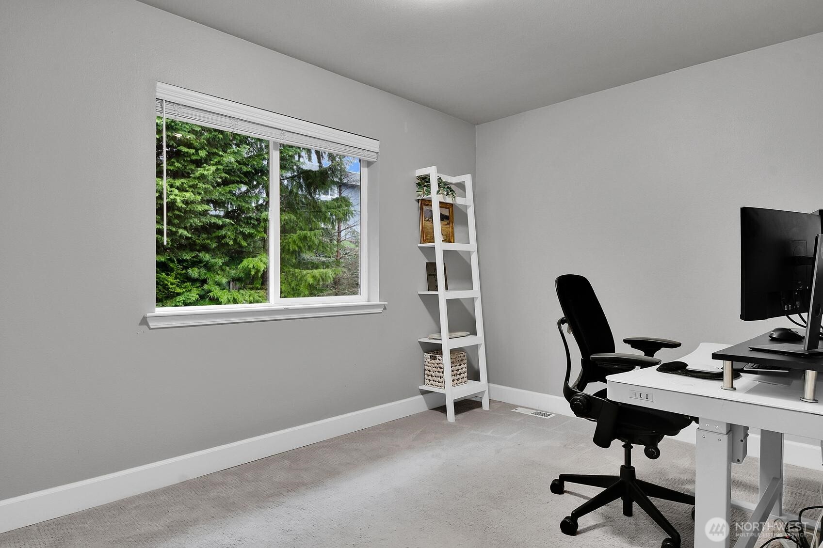 10116 28th Drive Property Photo 16