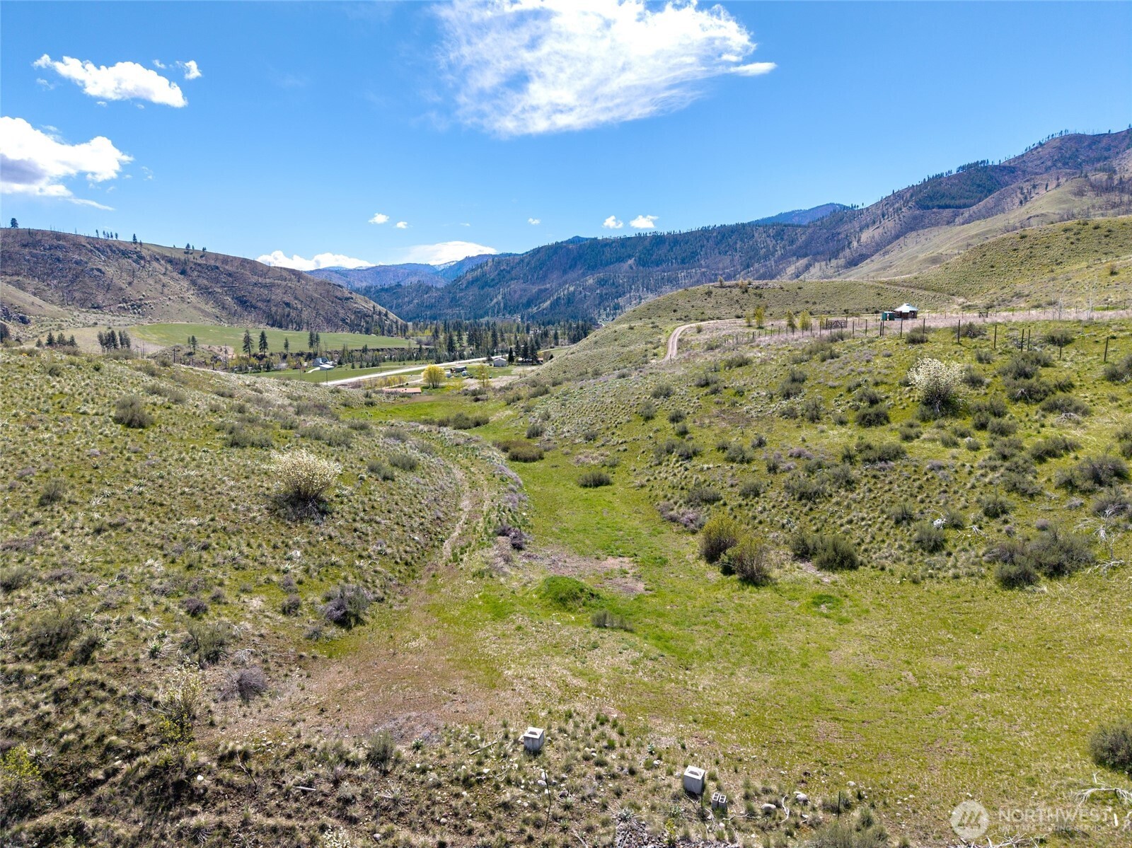 16 Dancing Bear Road Property Photo 1