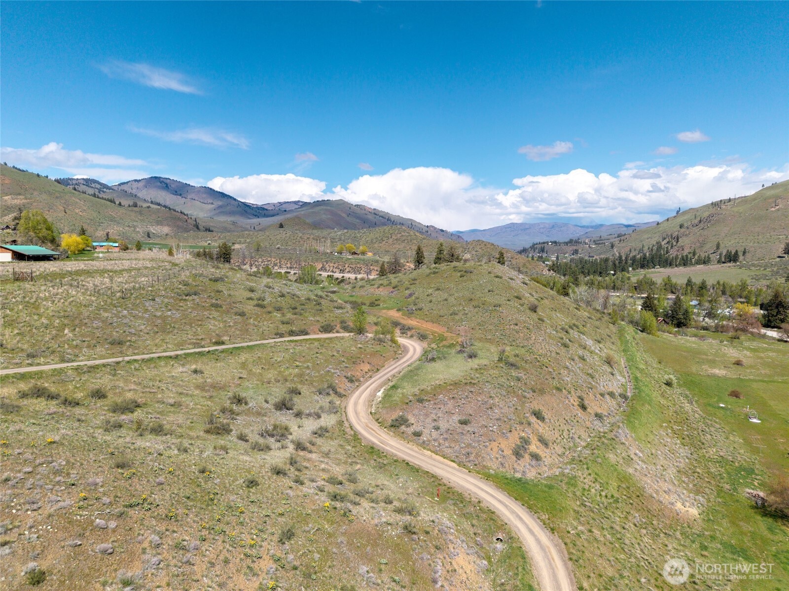 16 Dancing Bear Road Property Photo 14