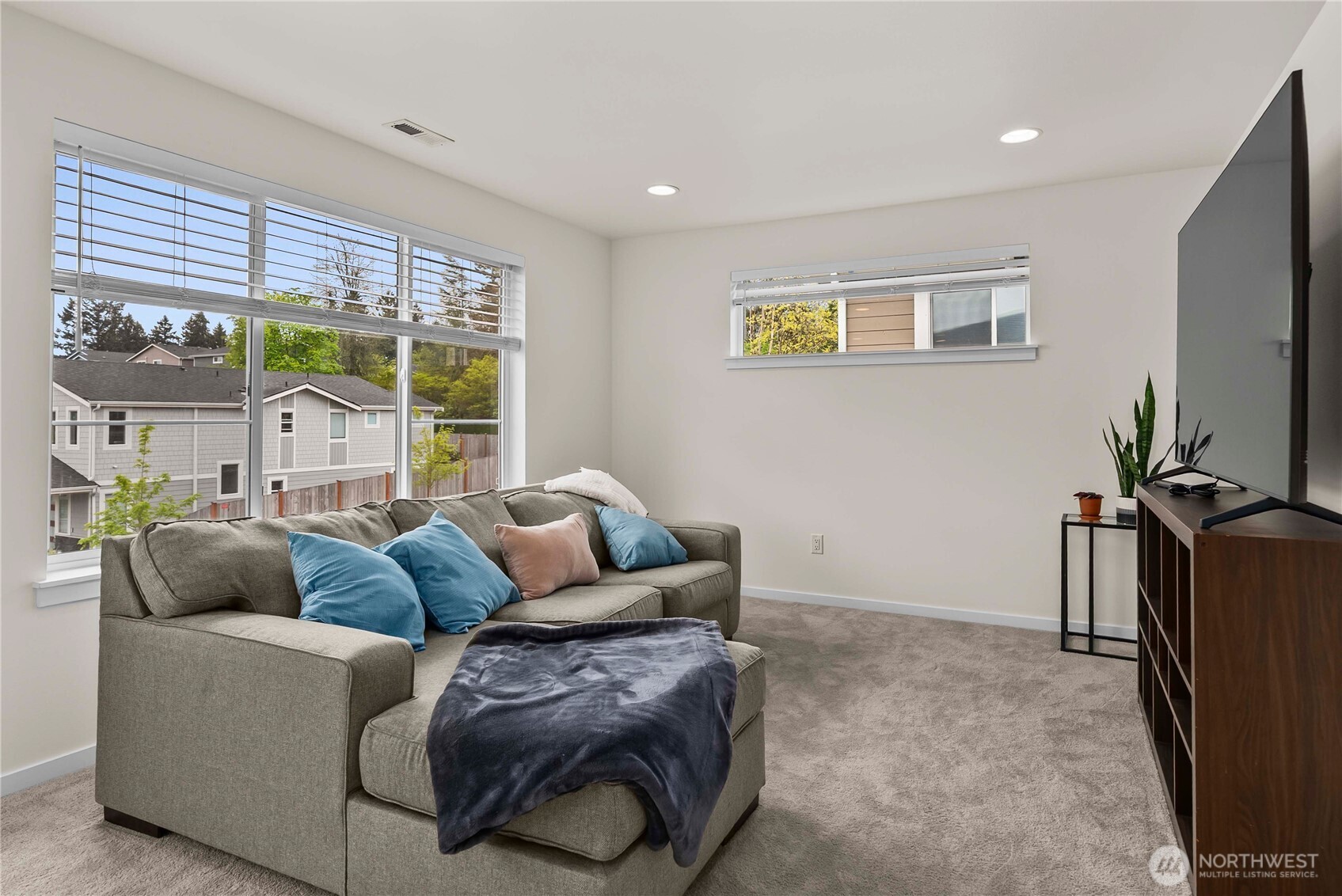 10214 Se 268th Place Property Photo 14