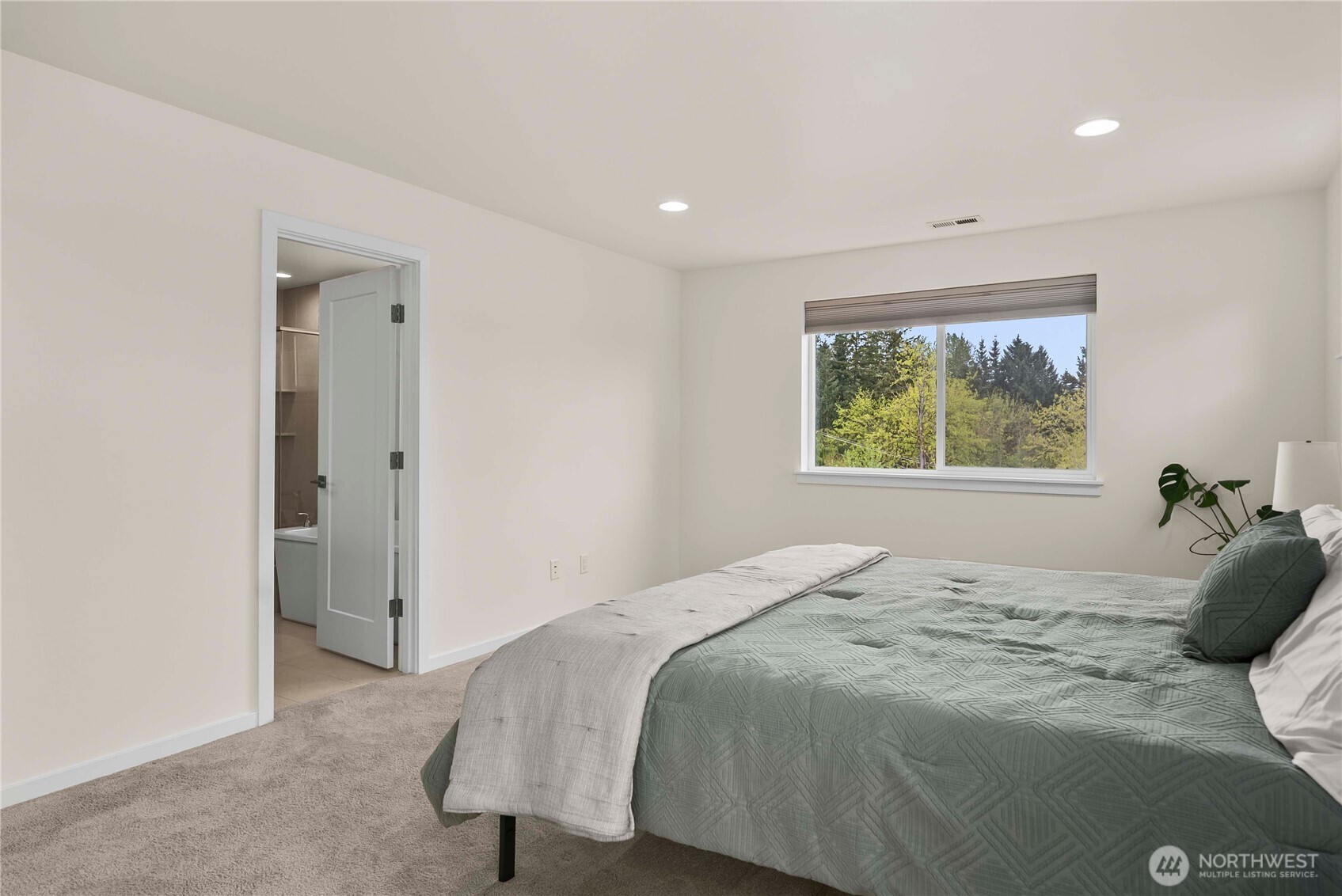 10214 Se 268th Place Property Photo 18