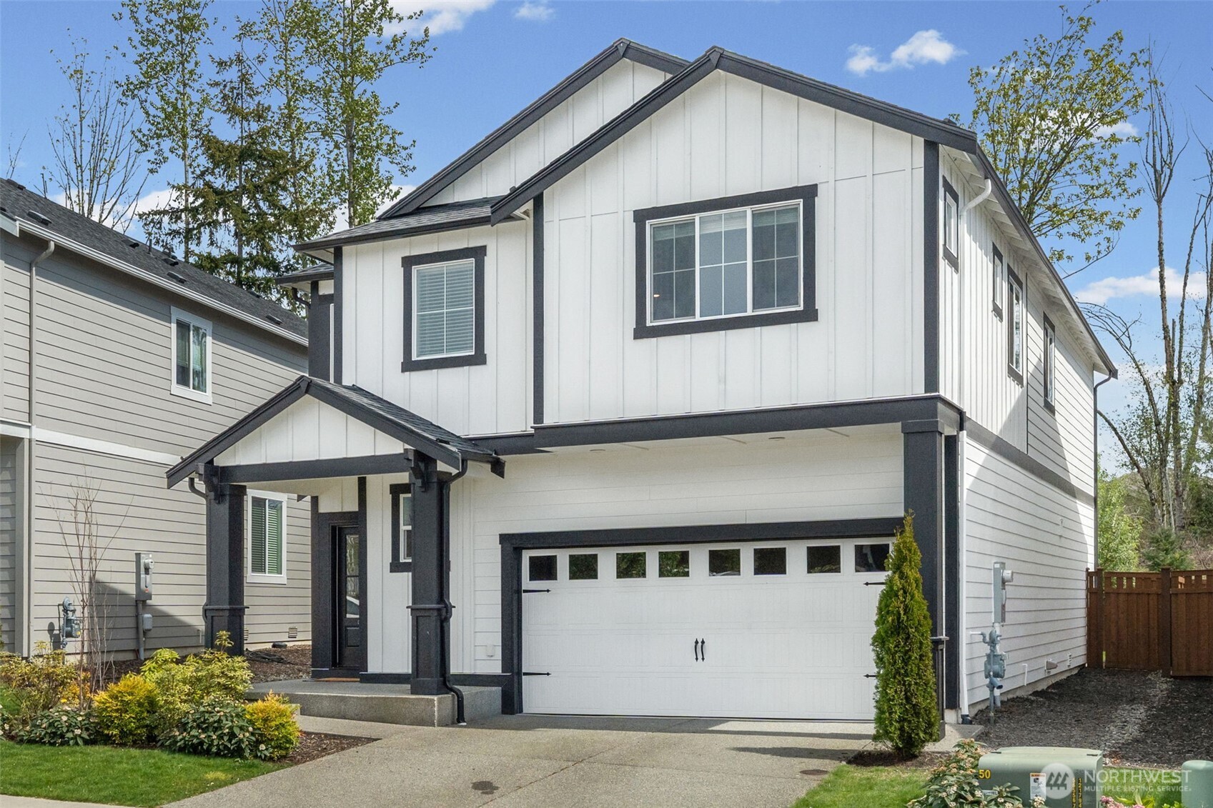 15025 Olympic Loop Property Photo 2