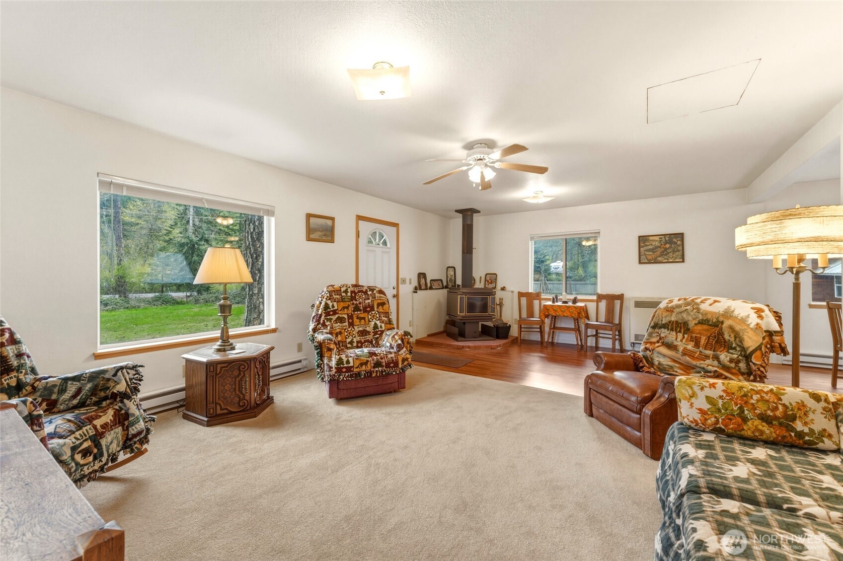 40 Blue Jay Loop Property Photo 6
