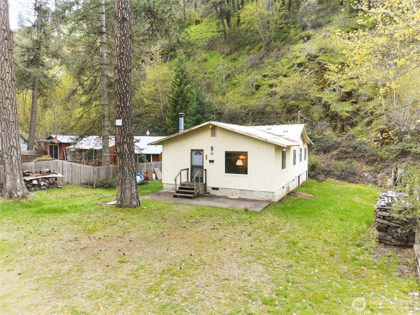 40 Blue Jay Loop Property Photo 28