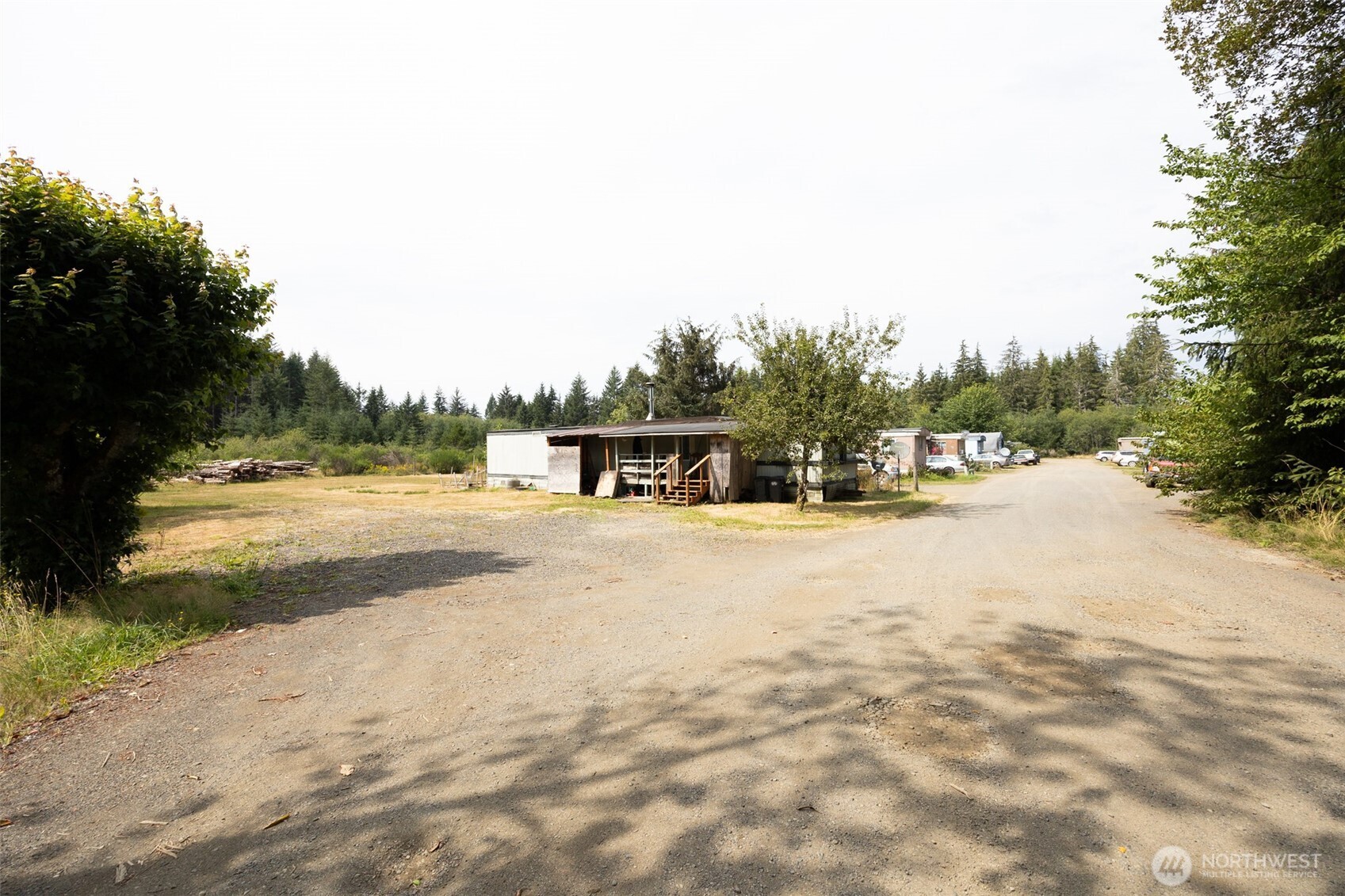 3389 Us Highway 101 Property Photo 4
