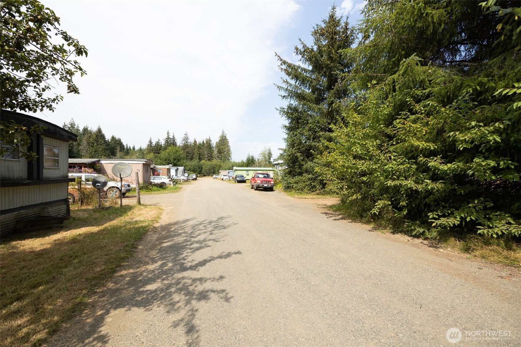 3389 Us Highway 101 Property Photo 6
