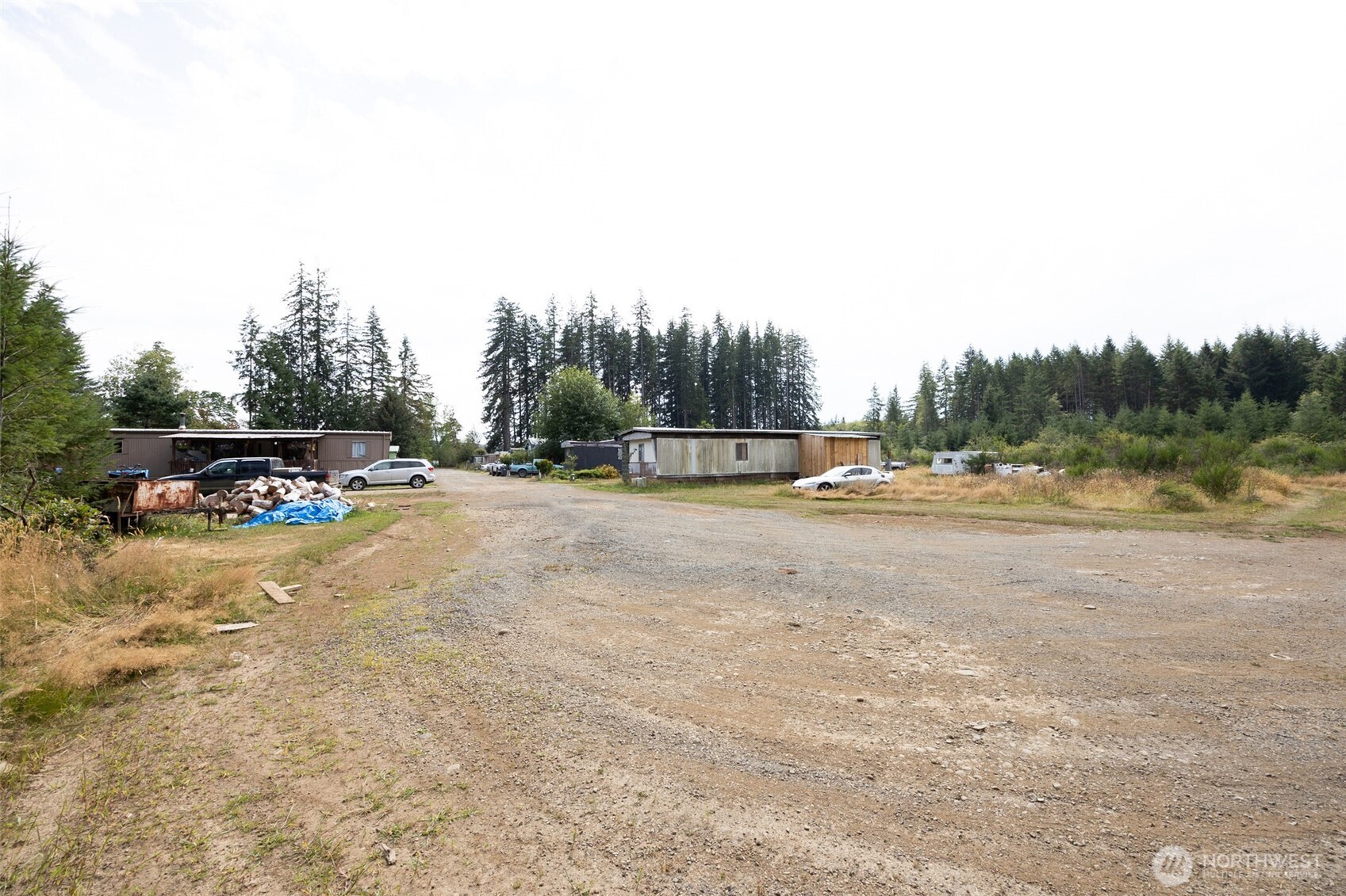 3389 Us Highway 101 Property Photo 8