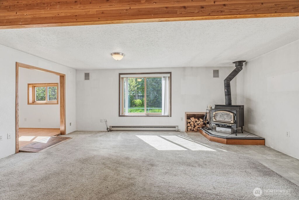 156 Williams Avenue Property Photo 12