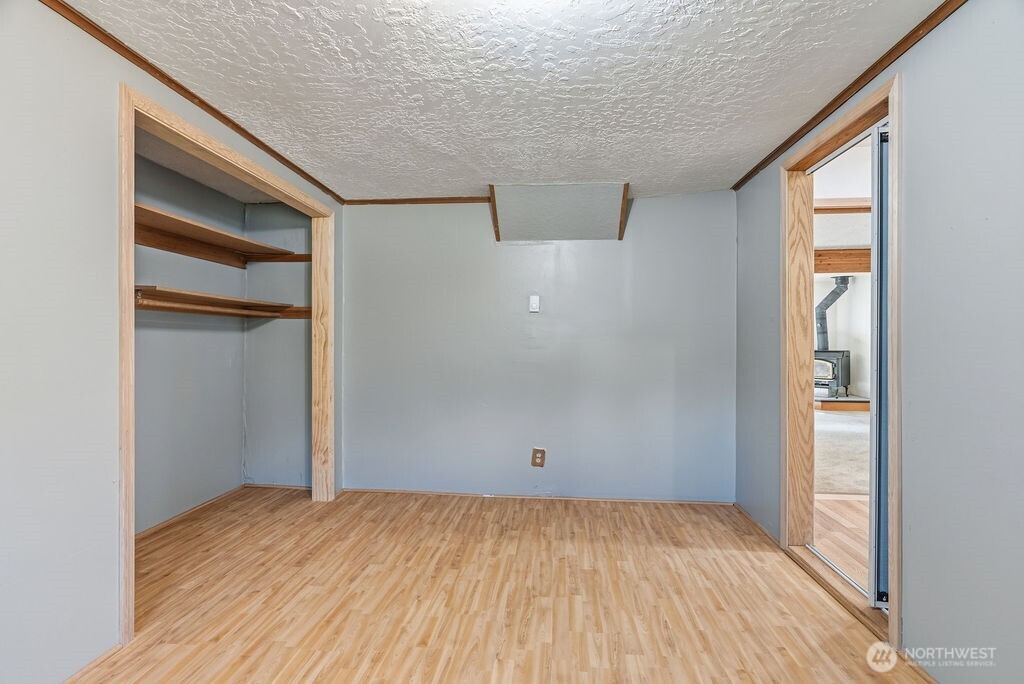 156 Williams Avenue Property Photo 18
