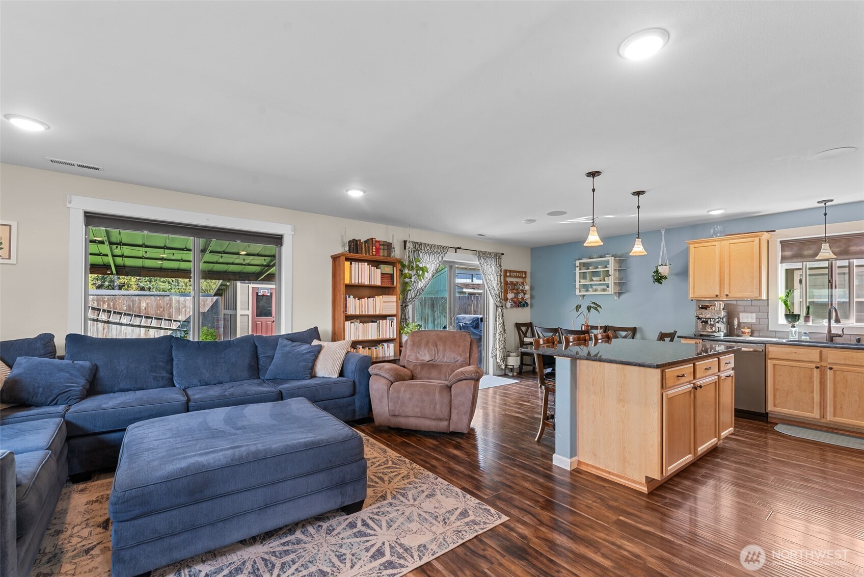 307 Chapel Street Property Photo 6